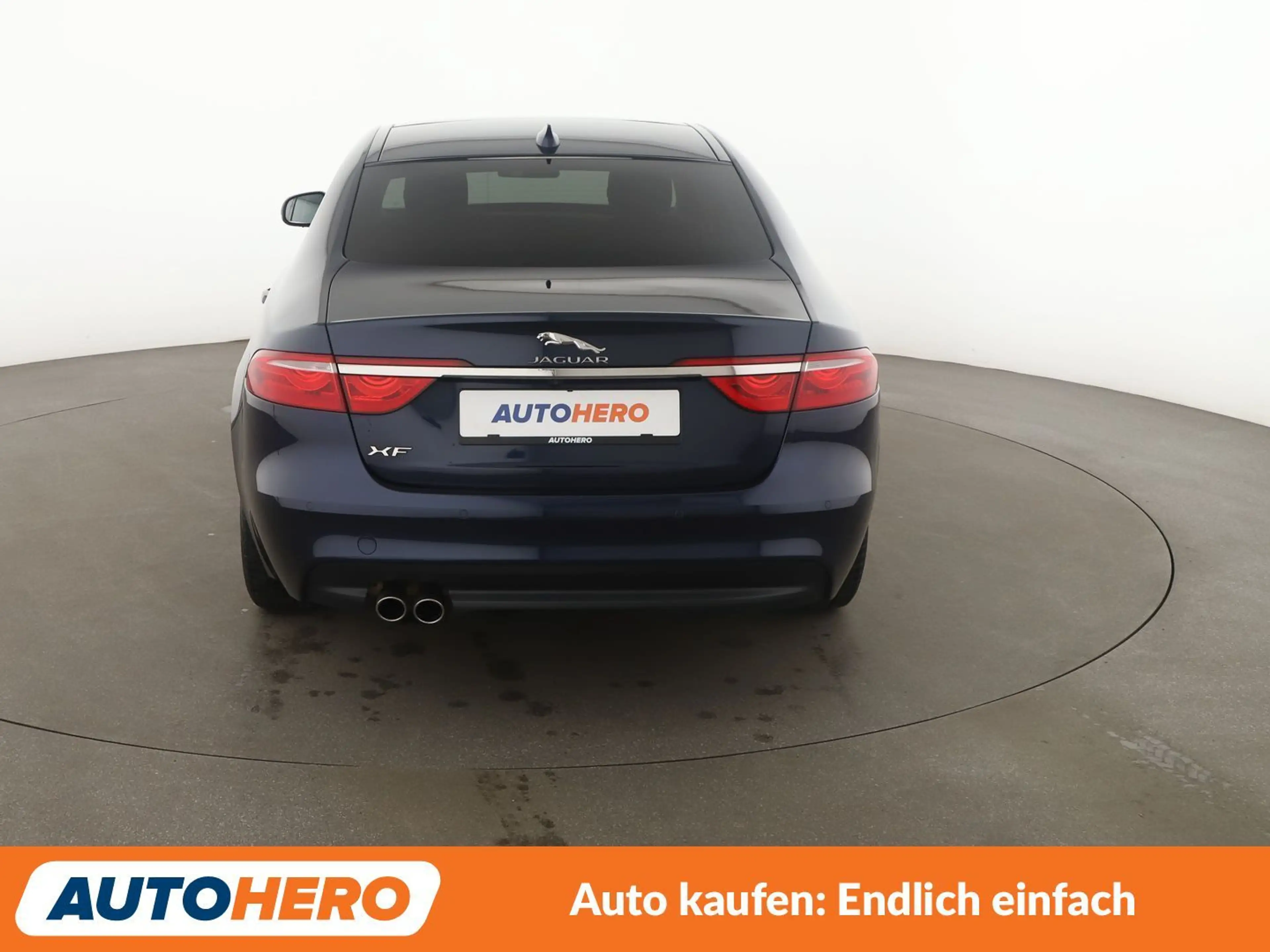 Jaguar XF 20d Portfolio Aut.*NAVI*BiXENON*TEMPO*PDC*SHZ* — photo 5