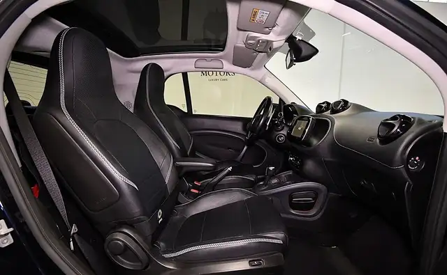 Smart Fortwo view 8