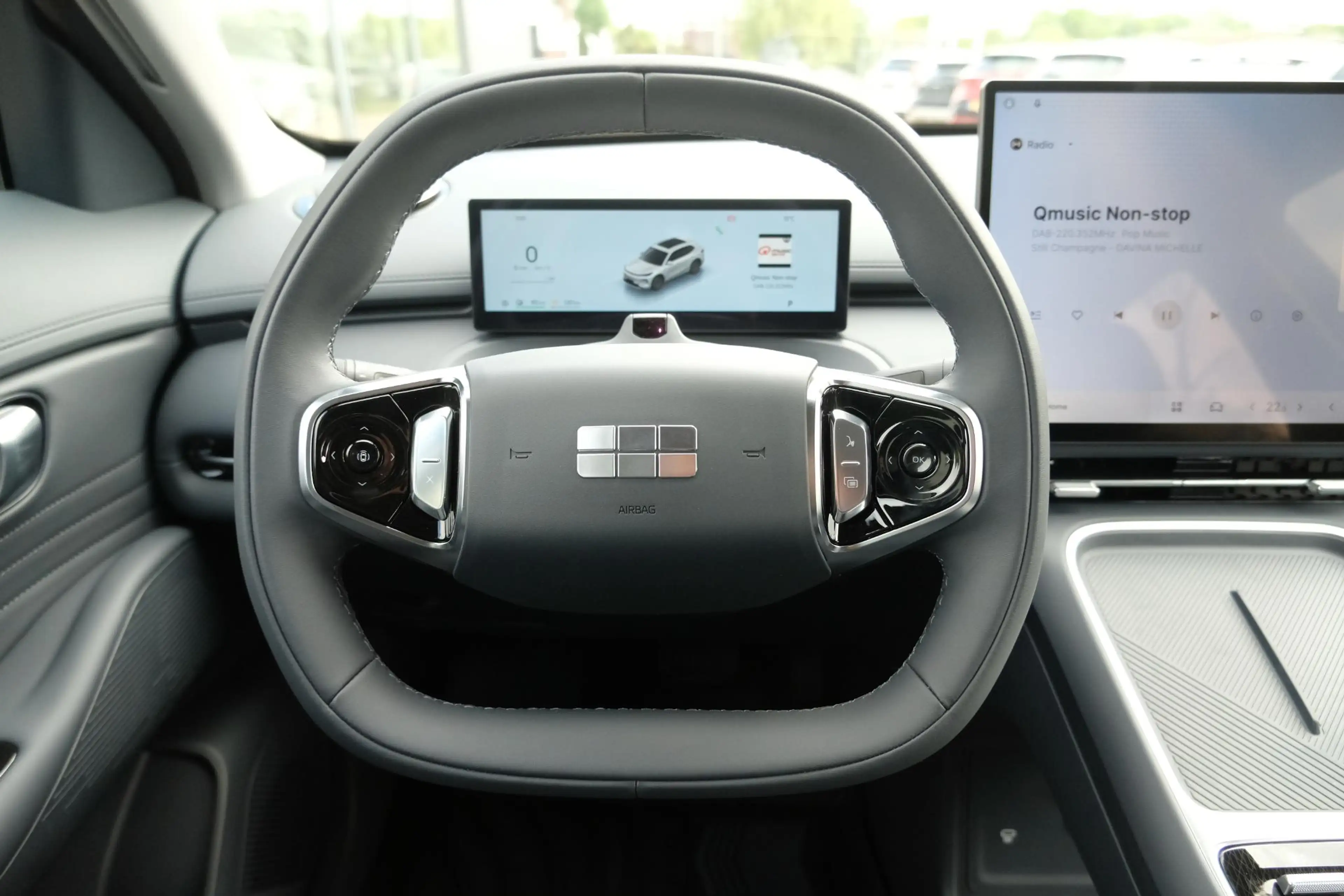 Geely Starray EM-i 1.5 Pro 262 PK | Stoelverwarming | 83 Km elektrisc — photo 13