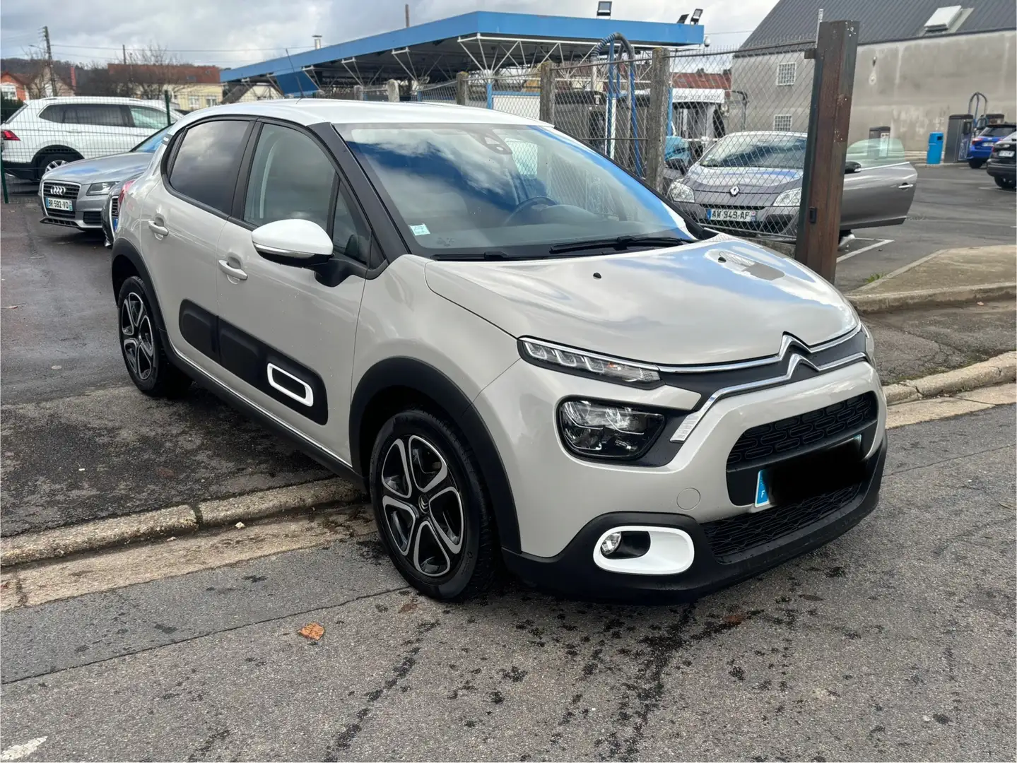 Citroen C3 CITROËN C3 III Phase 2 1.2 VTi 12V 83cv SHINE Beige - 2