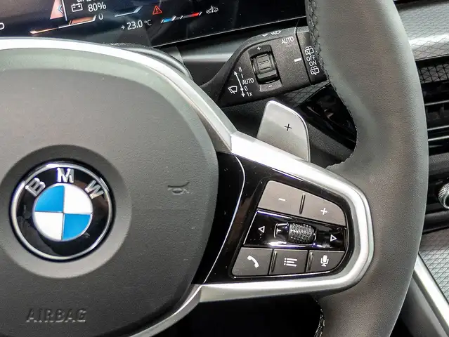 BMW 3 Series view 13