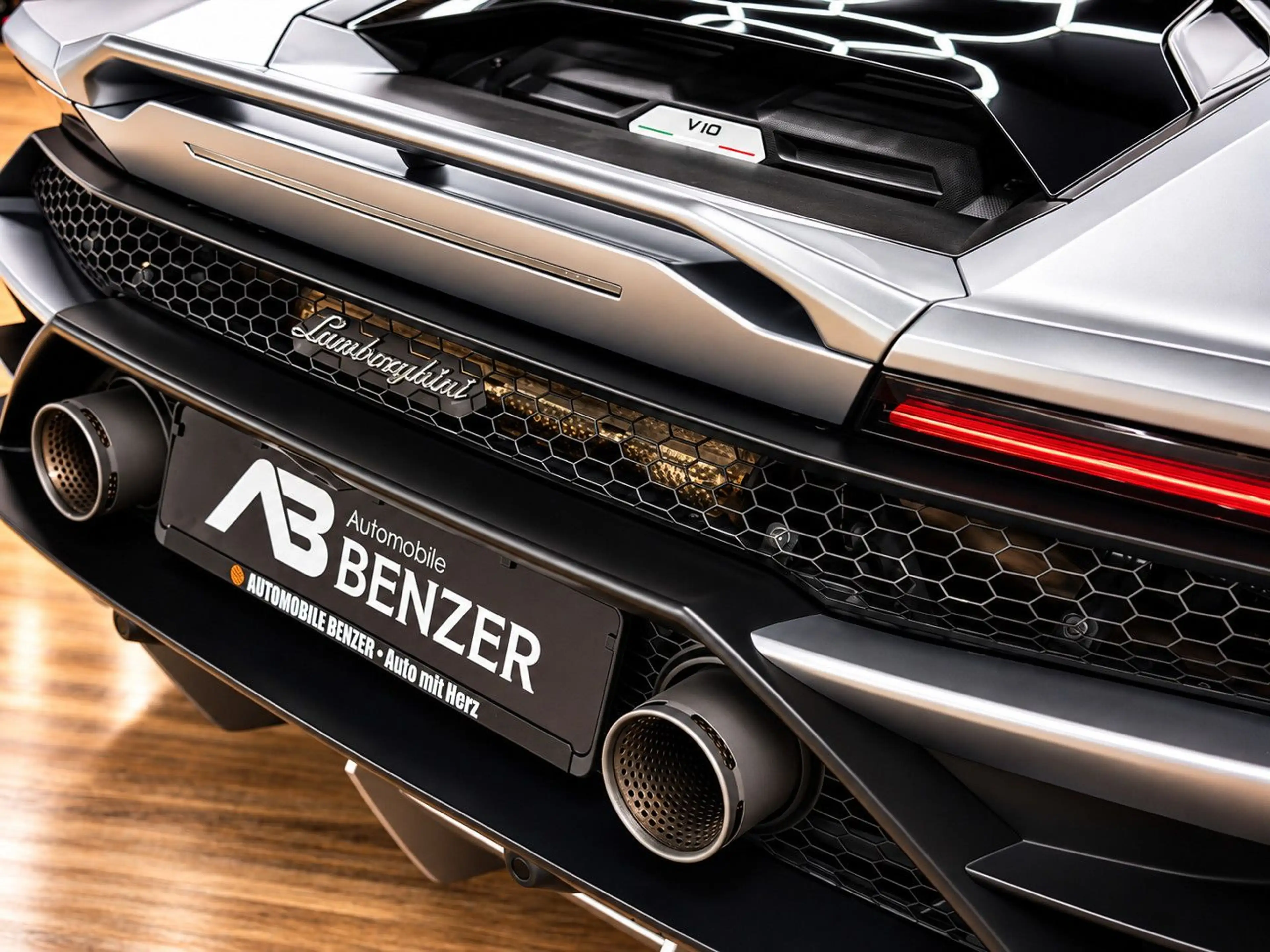 Lamborghini Huracán Huracán EVO V10/LIFT/SENSONUM/KAMERA/ACC — photo 15