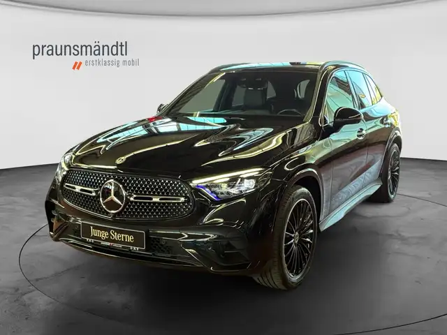 Mercedes-Benz GLC 400 e 4M AMG+Pano+AHK+360°+Distr.+Mem.+Burm.