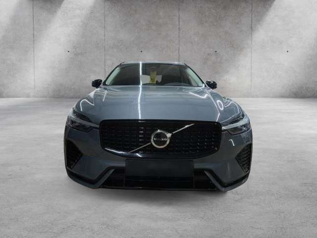 Volvo XC60 T6 Plus Dark Plug-In Hybrid AWD PANO