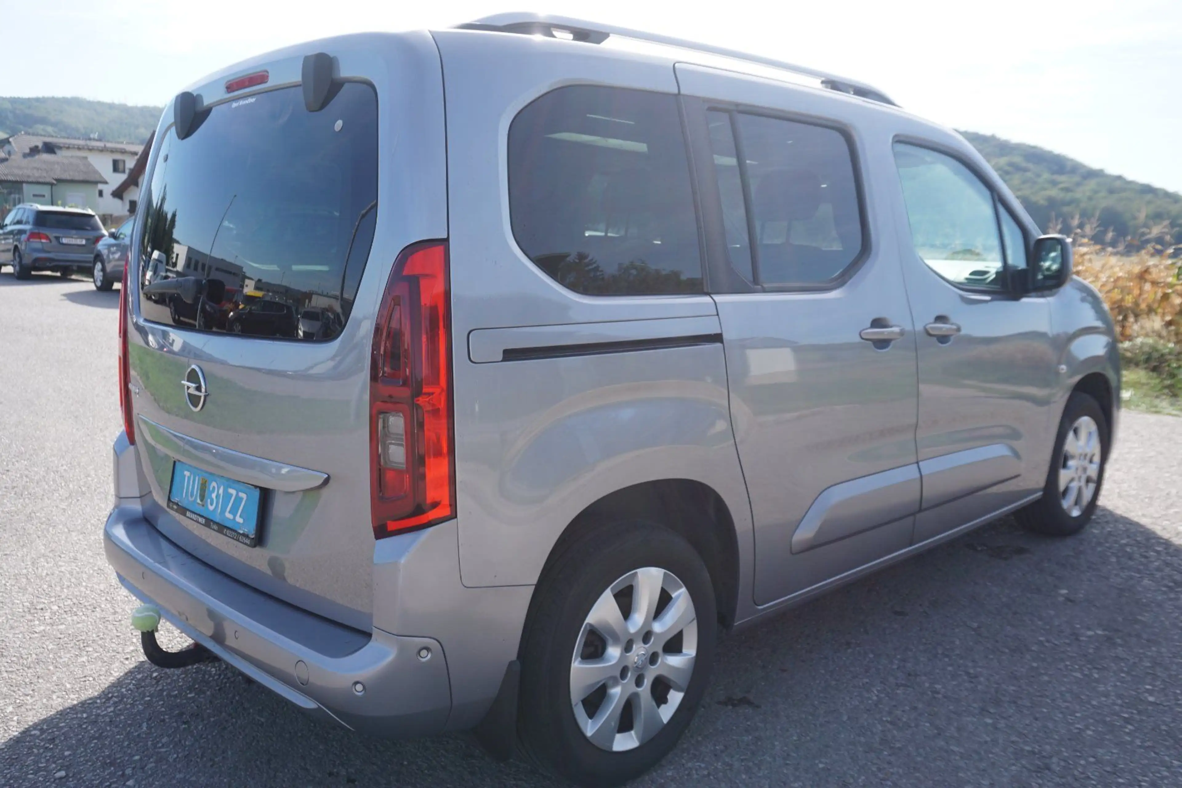 Opel Combo Life 1.2 Turbo Innovation — photo 7