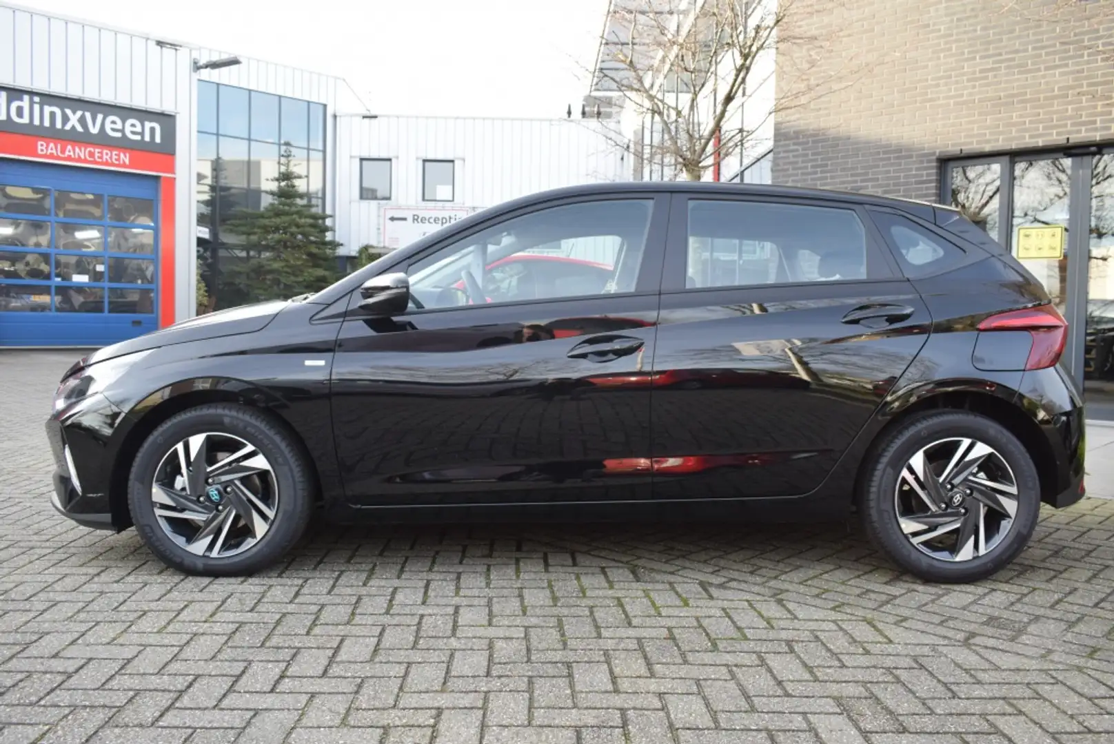 Hyundai i20 1.0 T-GDI 6 versnel. Comfort | Apple Carplay & And Black - 2
