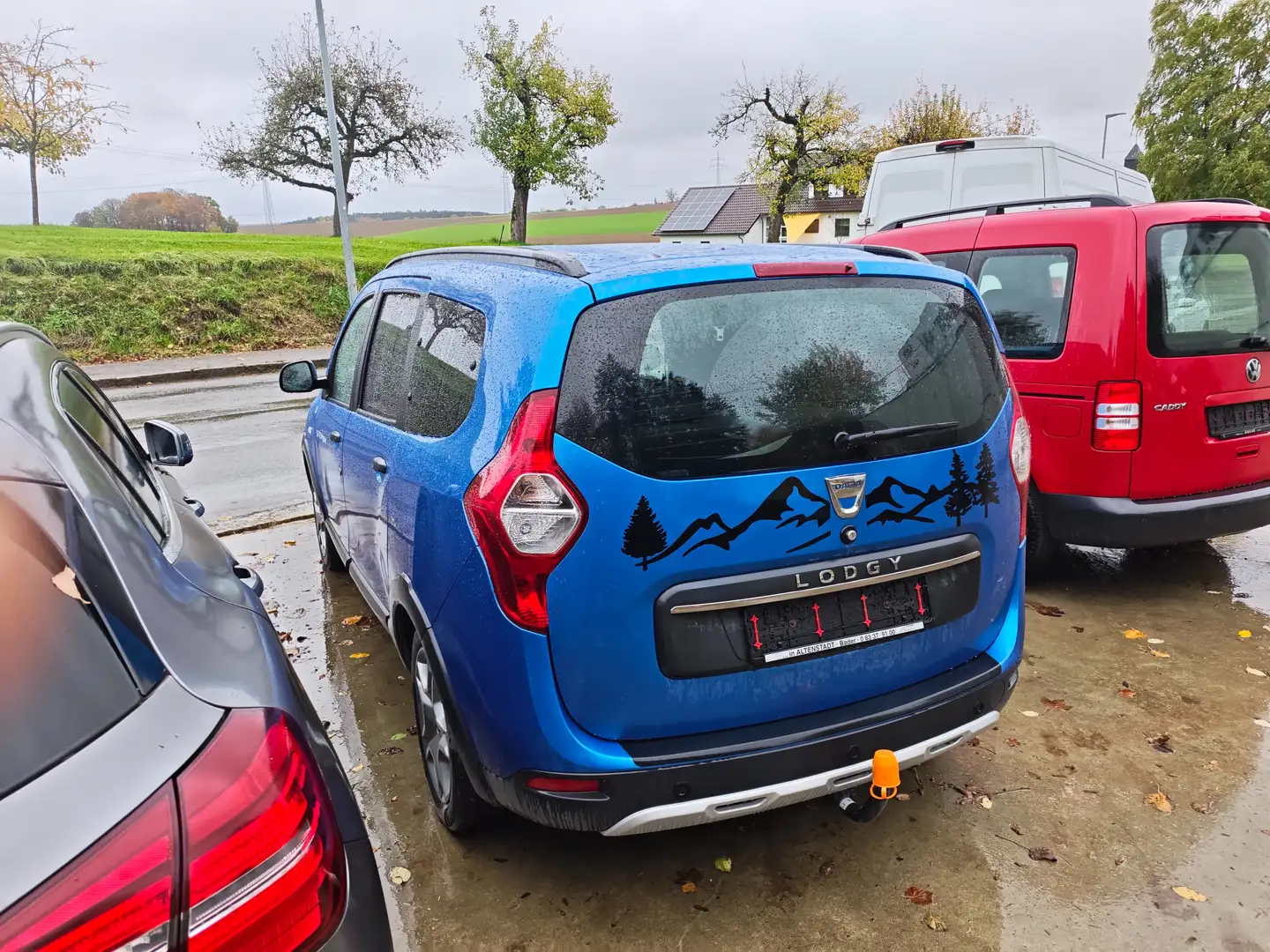 Dacia Lodgy Lodgy TCe 130 GPF Stepway Bleu - 2