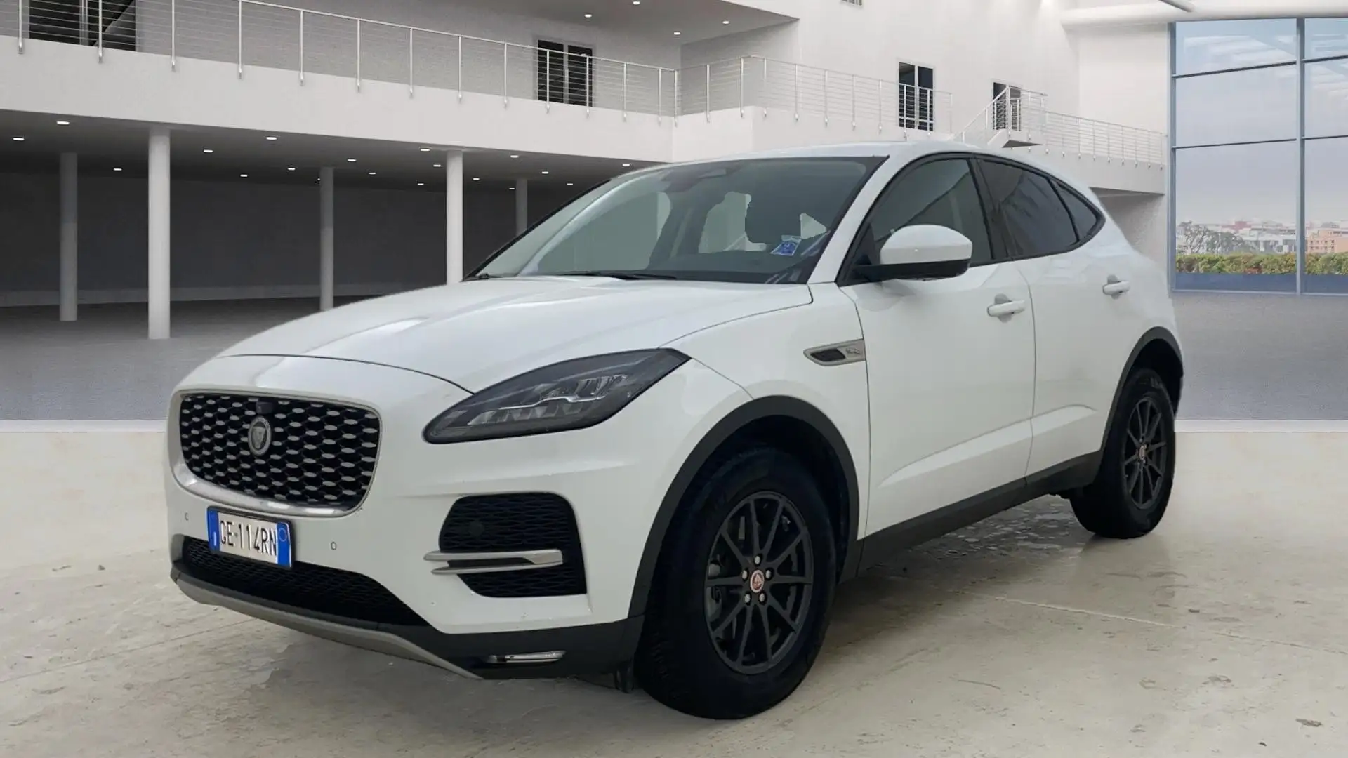 Jaguar E-Pace 2.0d i4 mhev R-Dynamic HSE awd 163cv auto Blanc - 1