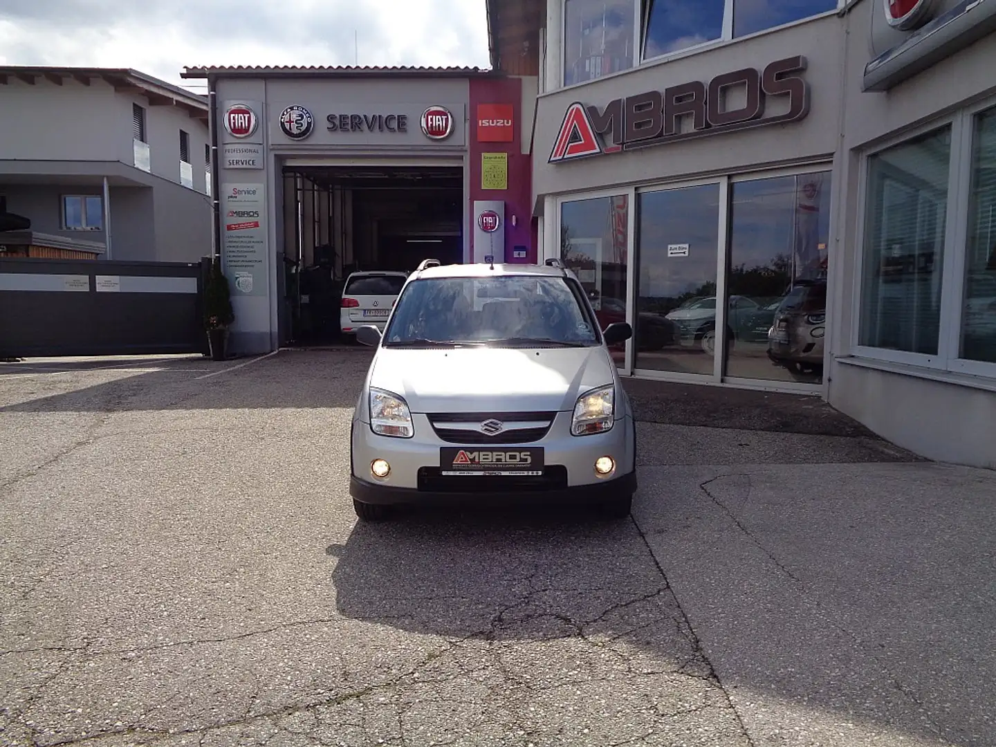 Suzuki Ignis 1,3 GL 4WD ALLRAD Benzin Grau - 2
