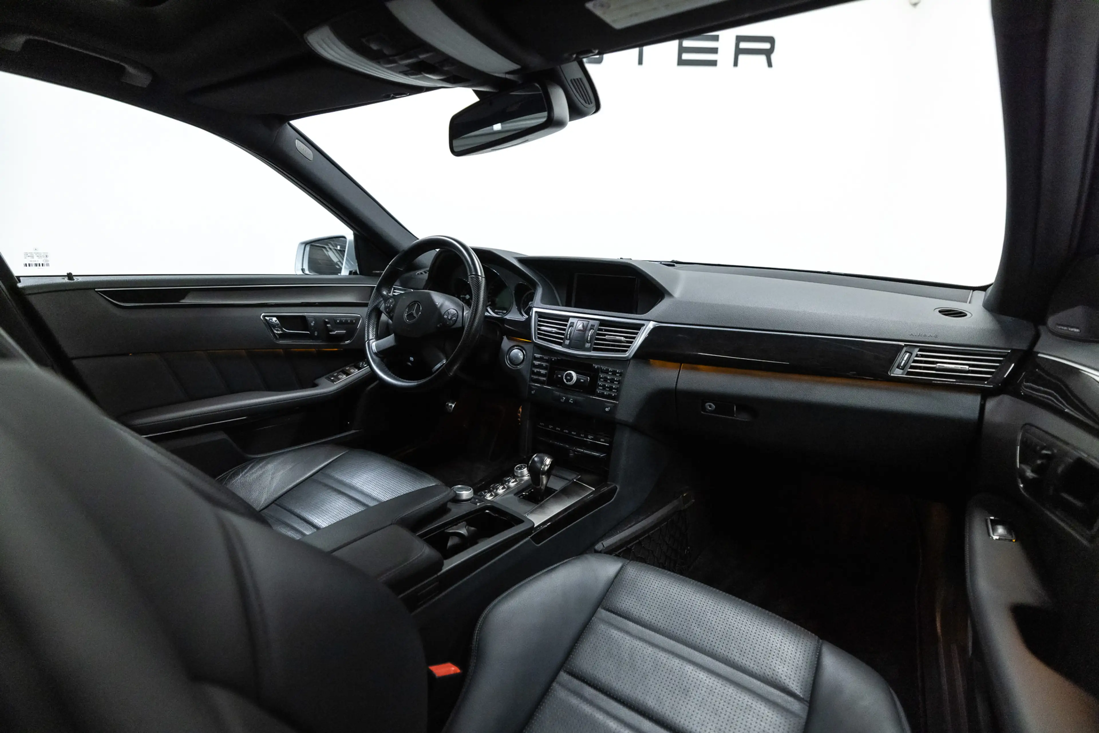 Mercedes-Benz E 63 AMG Estate Fiscale waarde € 12.000,- Dealer auto — photo 4