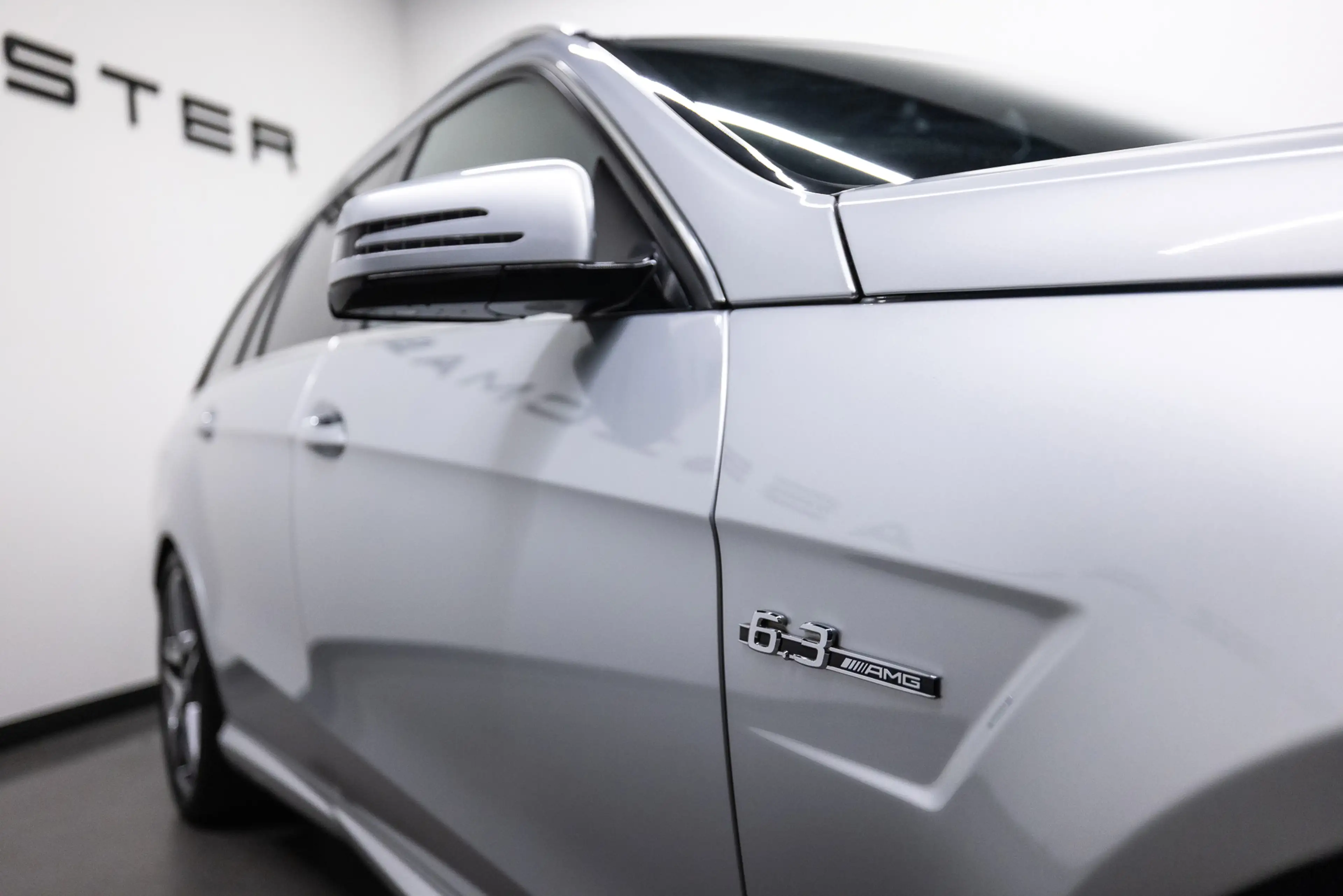 Mercedes-Benz E 63 AMG Estate Fiscale waarde € 12.000,- Dealer auto — photo 25