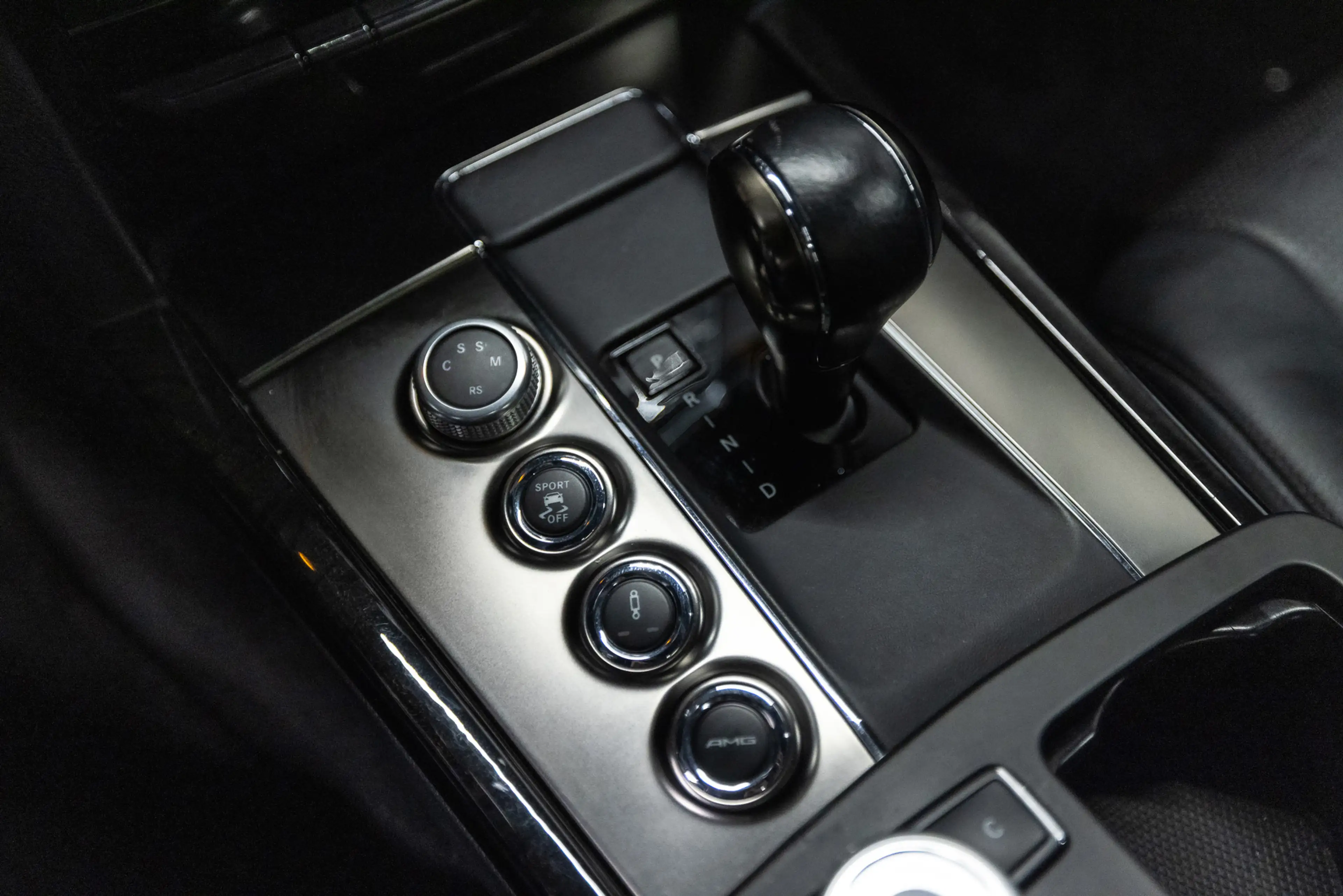 Mercedes-Benz E 63 AMG Estate Fiscale waarde € 12.000,- Dealer auto — photo 24