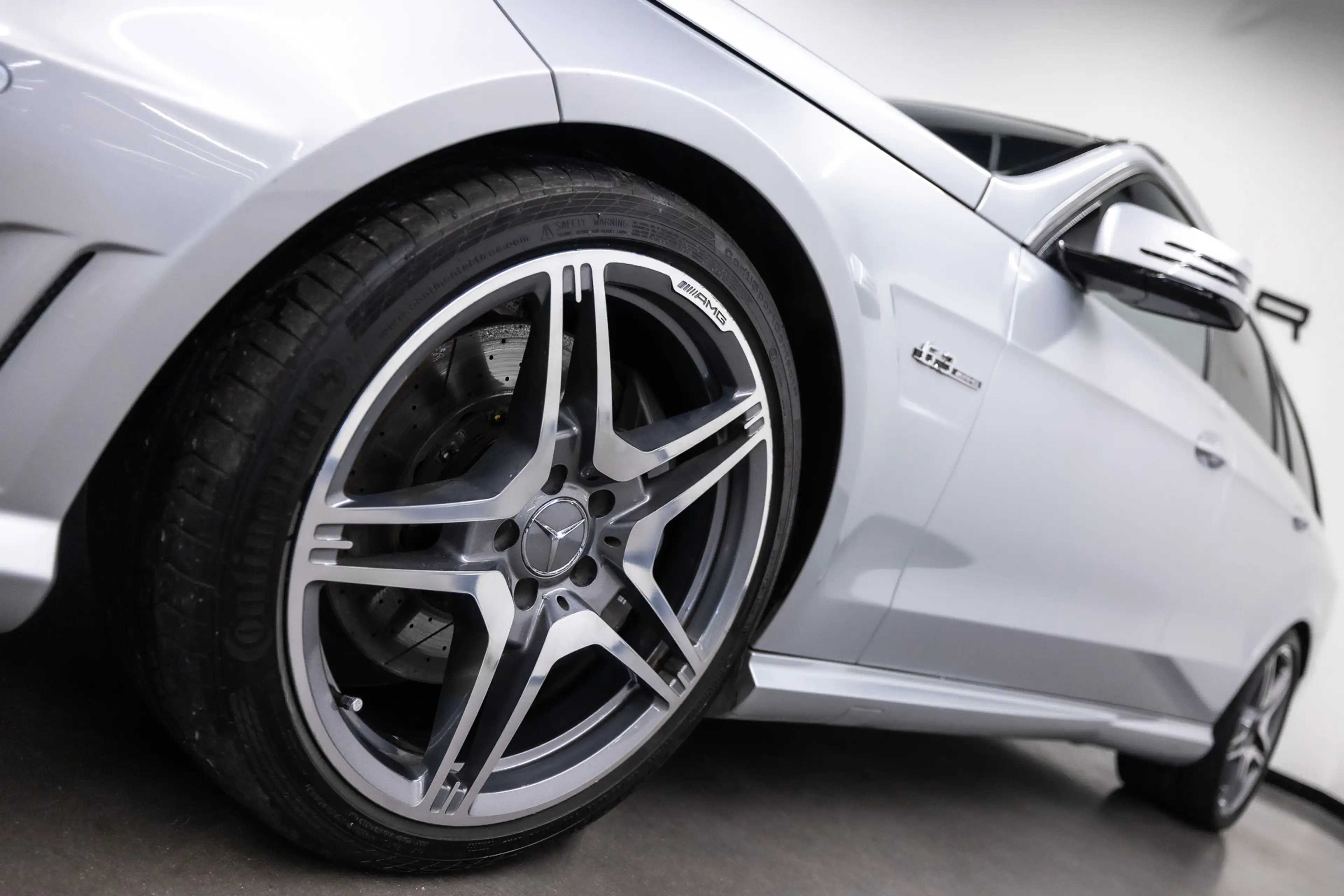 Mercedes-Benz E 63 AMG Estate Fiscale waarde € 12.000,- Dealer auto — photo 7