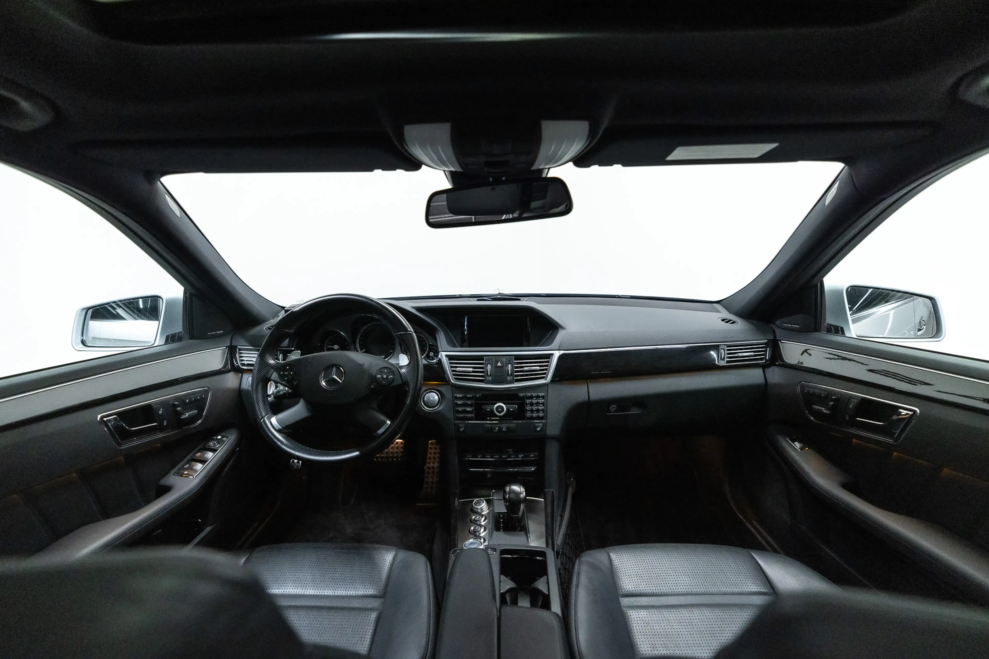 Mercedes-Benz E 63 AMG Estate Fiscale waarde € 12.000,- Dealer auto — photo 20