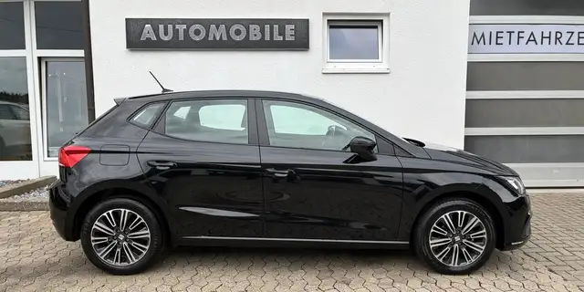 SEAT Ibiza view 6