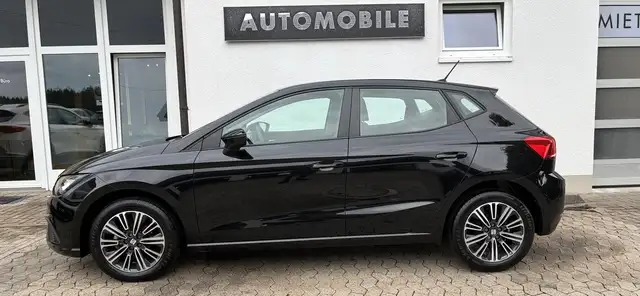 SEAT Ibiza view 5