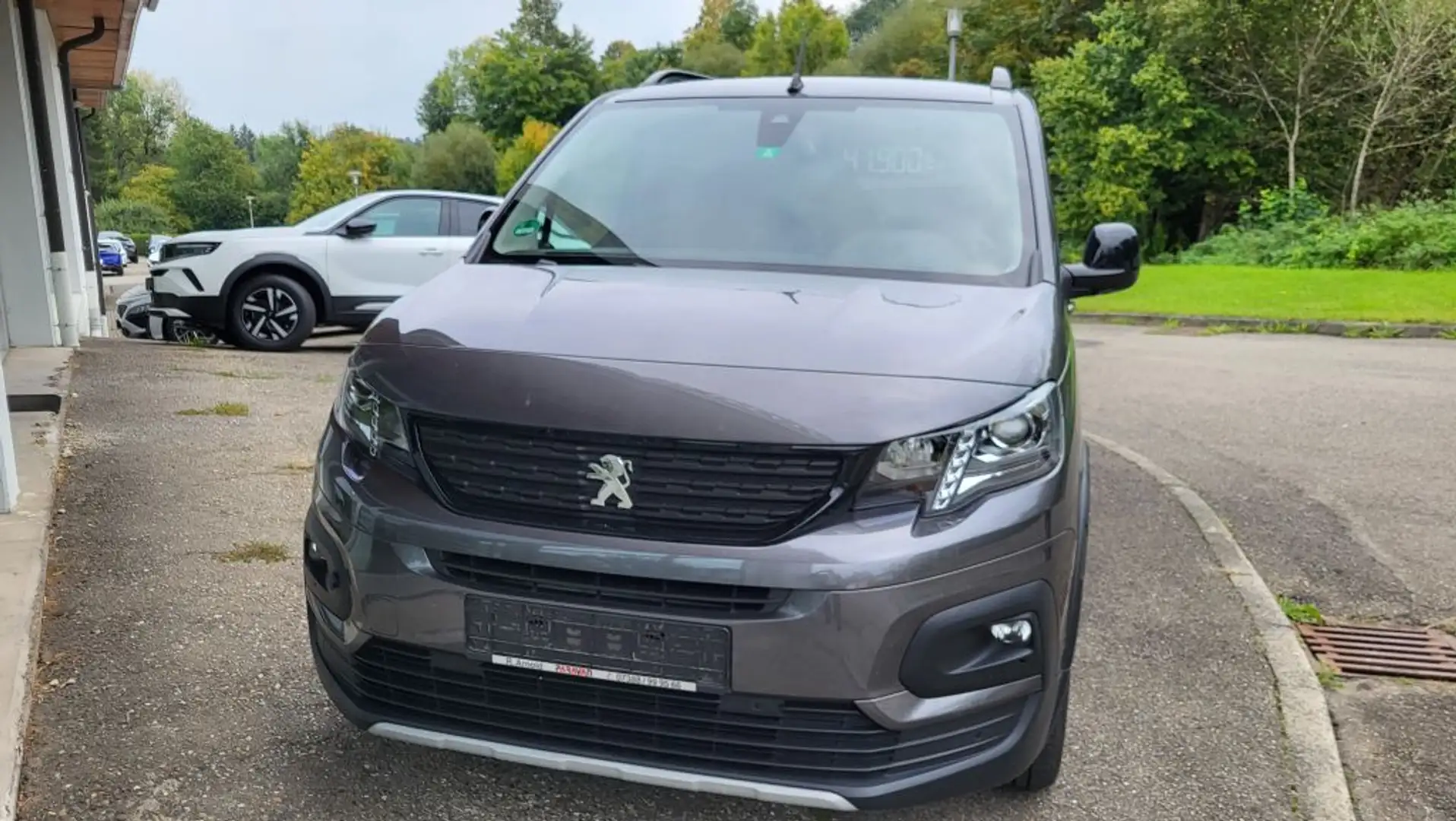 Peugeot Rifter PureTech 130 L2 EAT8 Allure Gris - 1