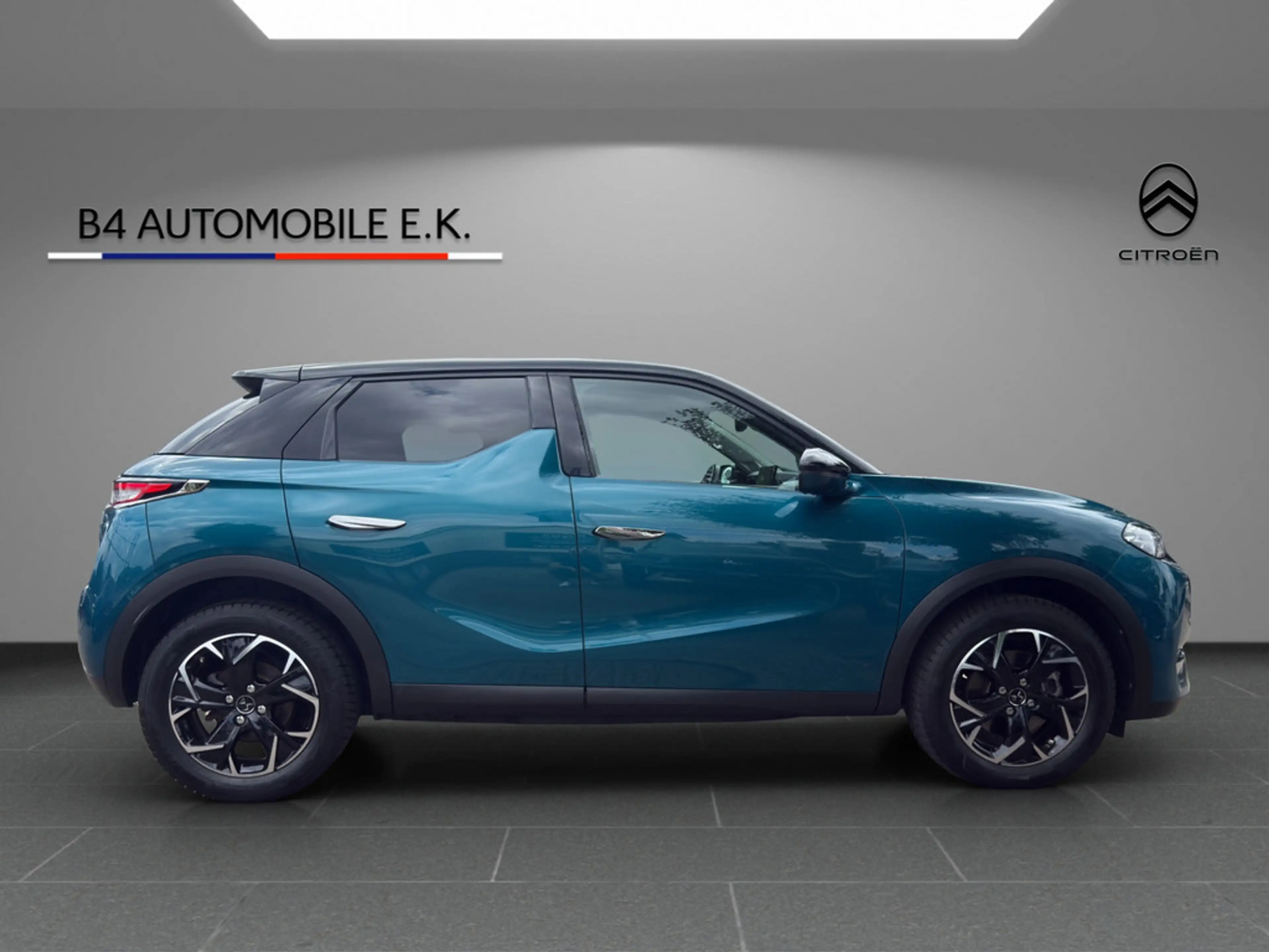 DS Automobiles DS 3 — photo 4