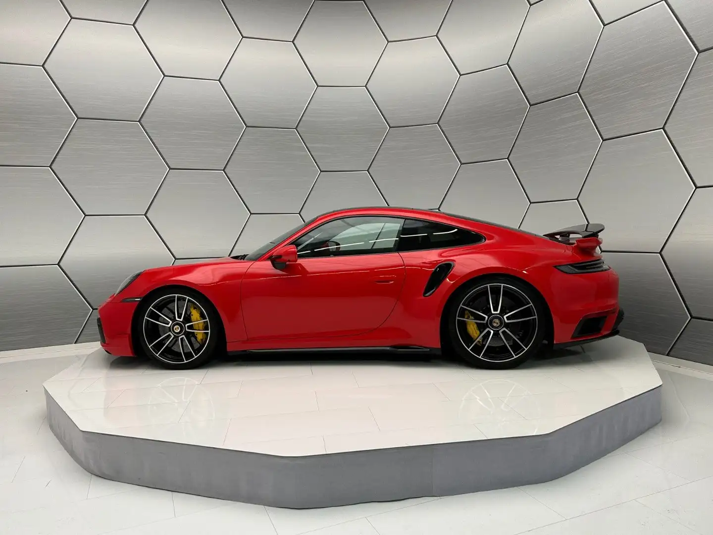 Porsche 992 Turbo S Coupé Lift Aero Burmester Nachtsicht Roşu - 2