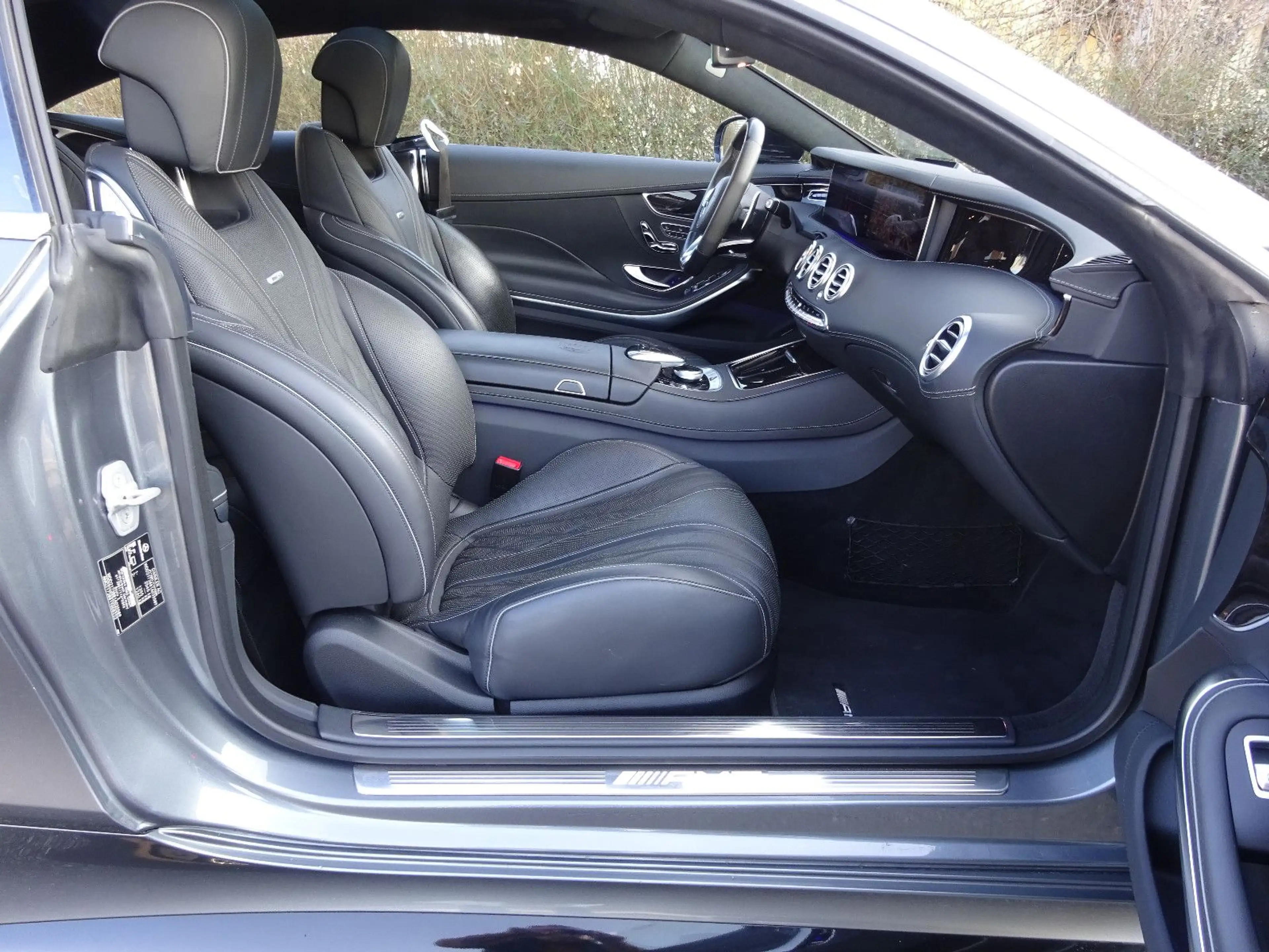 Mercedes-Benz S 63 AMG Coupe 4Matic+ AMG DRIVER´S PACK PERFORM — photo 11