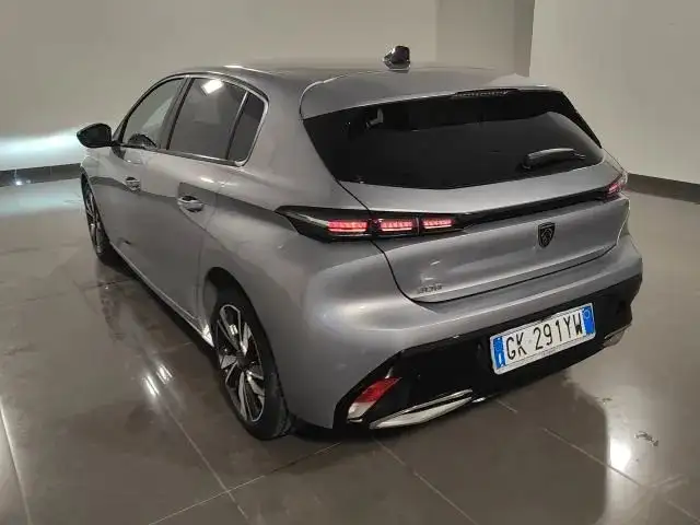 Peugeot 308 view 7