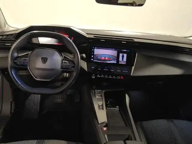 Peugeot 308 view 12