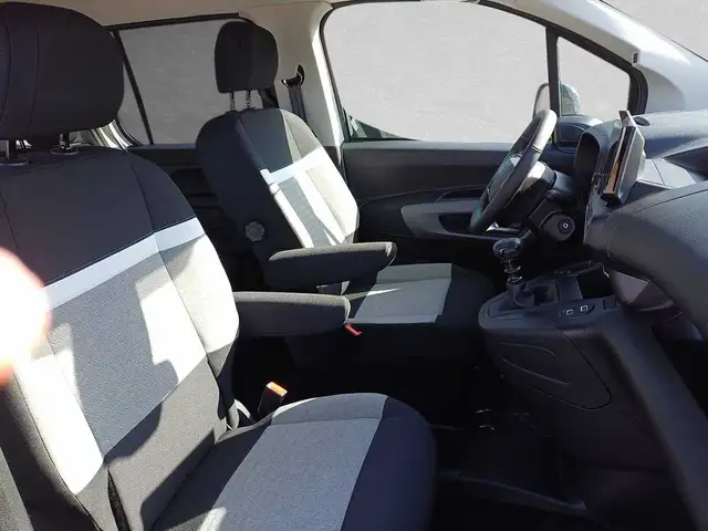 Citroen Berlingo view 10