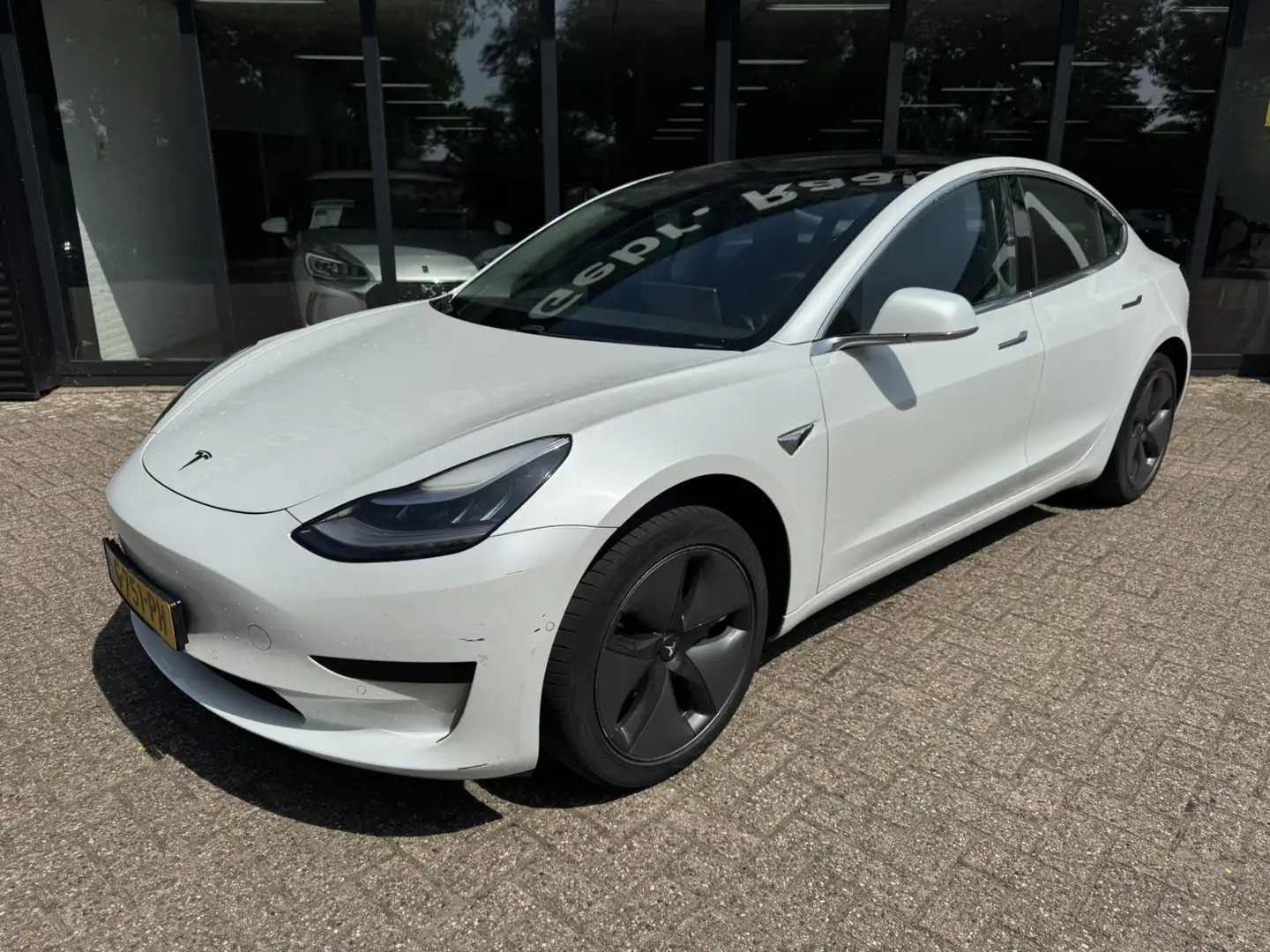 Tesla Model 3 Standard RWD Plus 60 kWh Blanc - 2