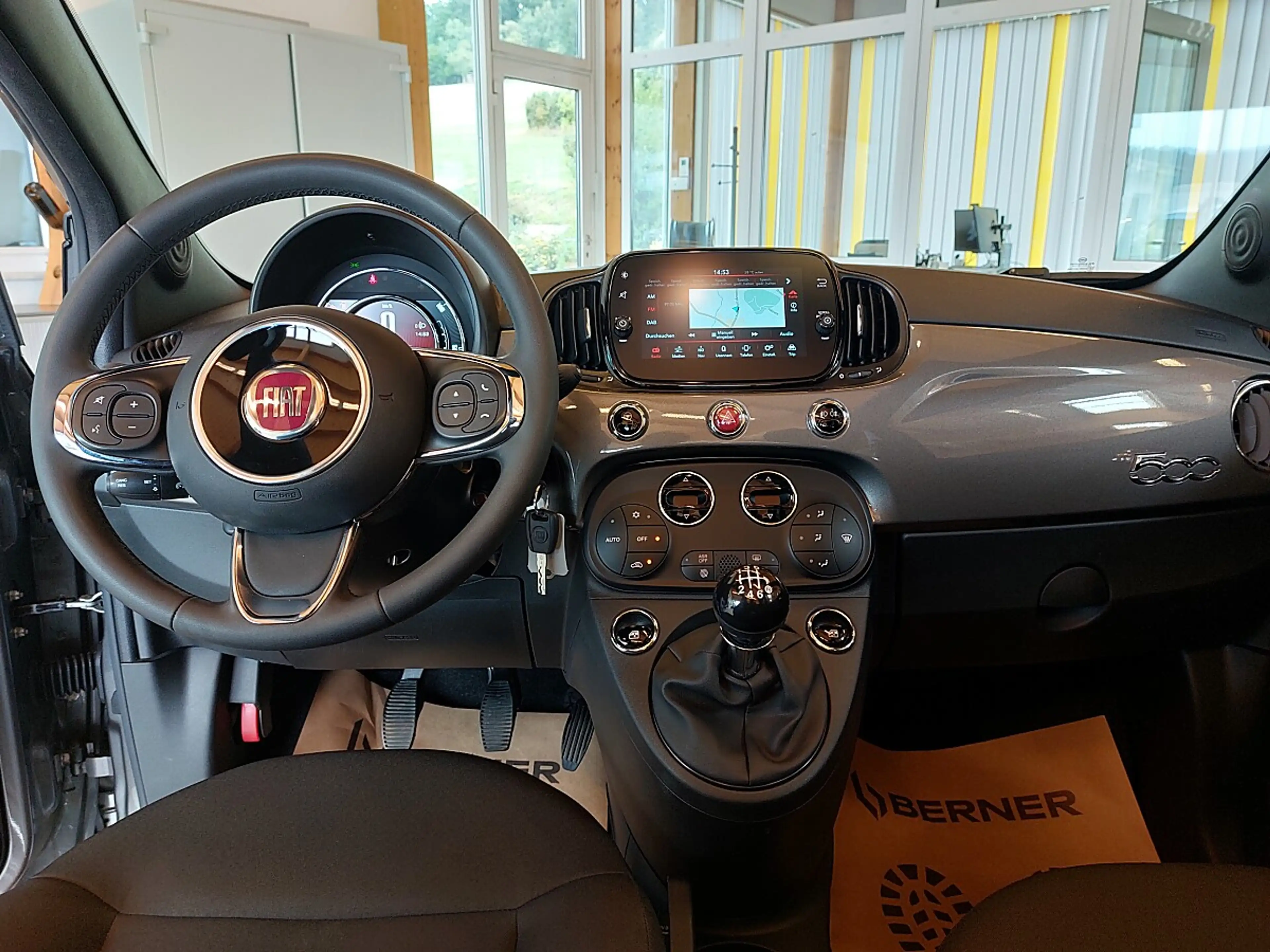 Fiat 500C FireFly Mild-Hybrid 70 Top Cabrio — photo 11