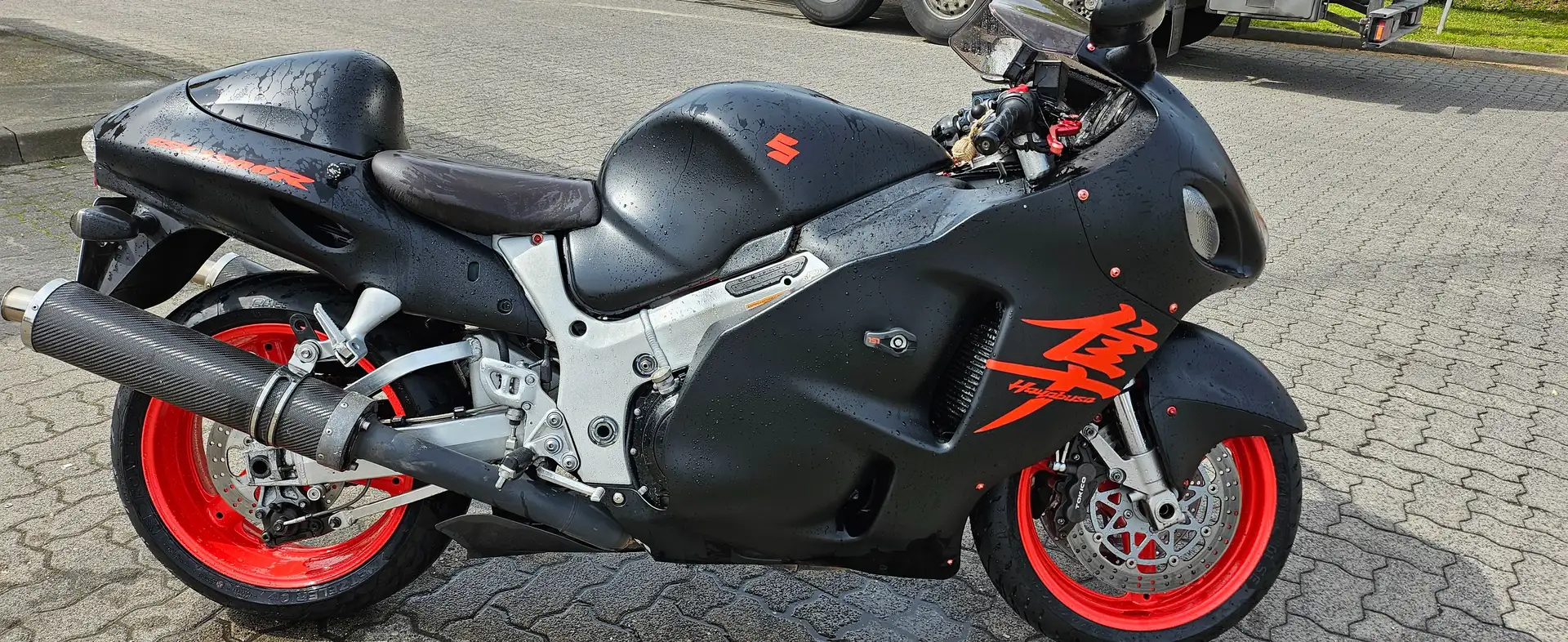 Suzuki Hayabusa Fekete - 1