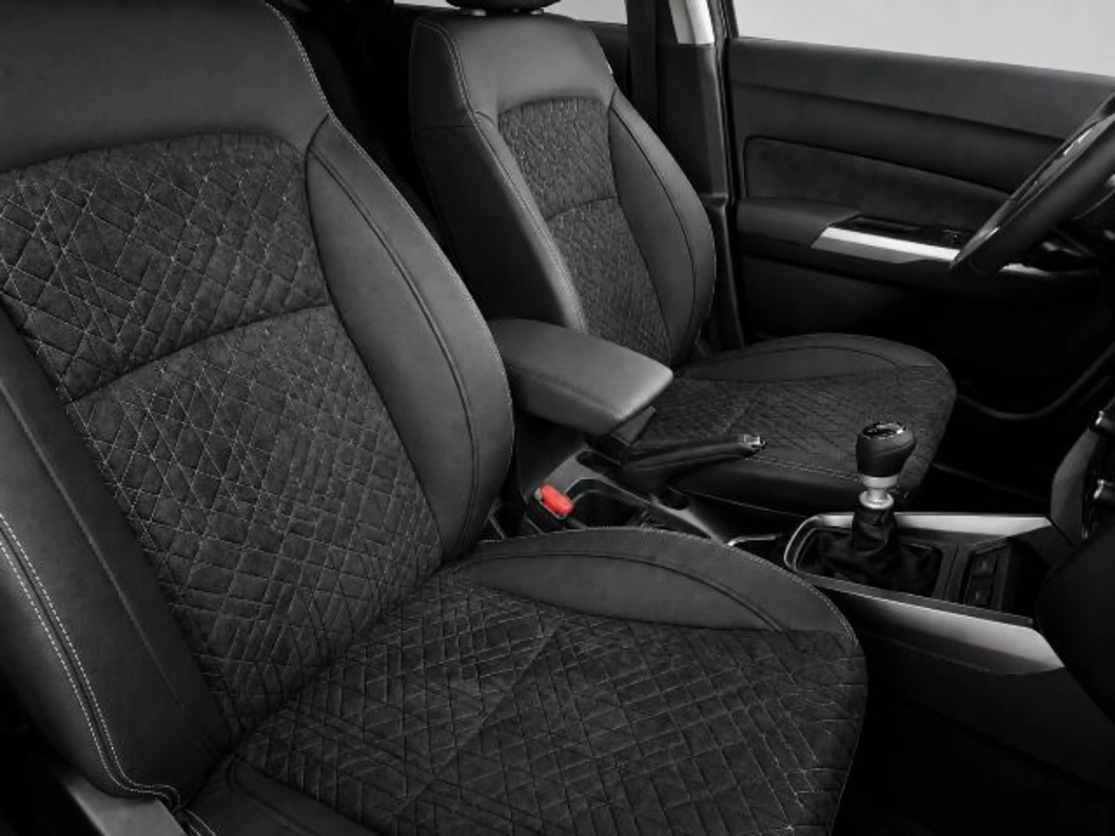 Suzuki Vitara Comfort+ (MT) *bis zu 8 Jahre Garantie* — photo 15