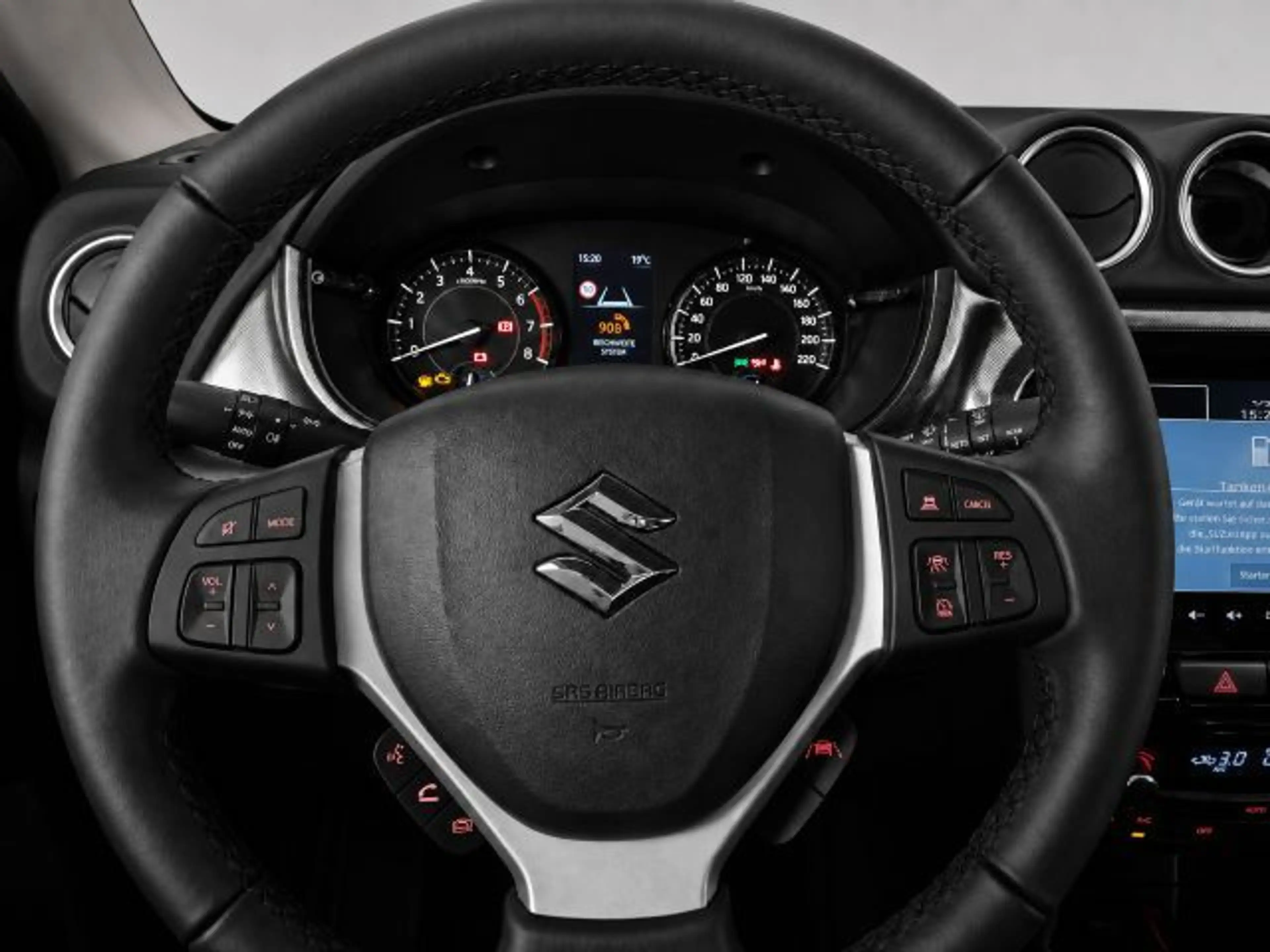 Suzuki Vitara Comfort+ (MT) *bis zu 8 Jahre Garantie* — photo 13