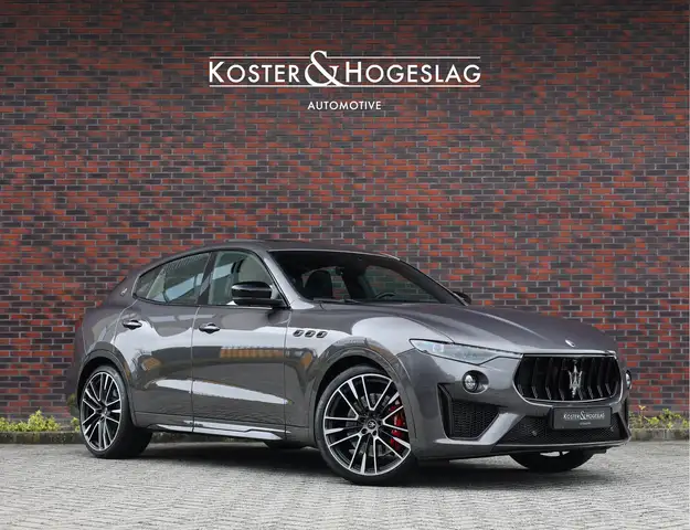 Maserati Levante 3.8 V8 Trofeo | Pano - 360cam - 1 eig.