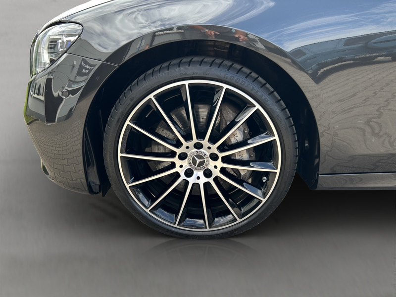 Mercedes-Benz E 400 E400d T AMG Pano DISTR Memo ABC Carbon AHK MLED — photo 15