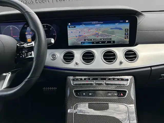 Mercedes-Benz E-Class view 11