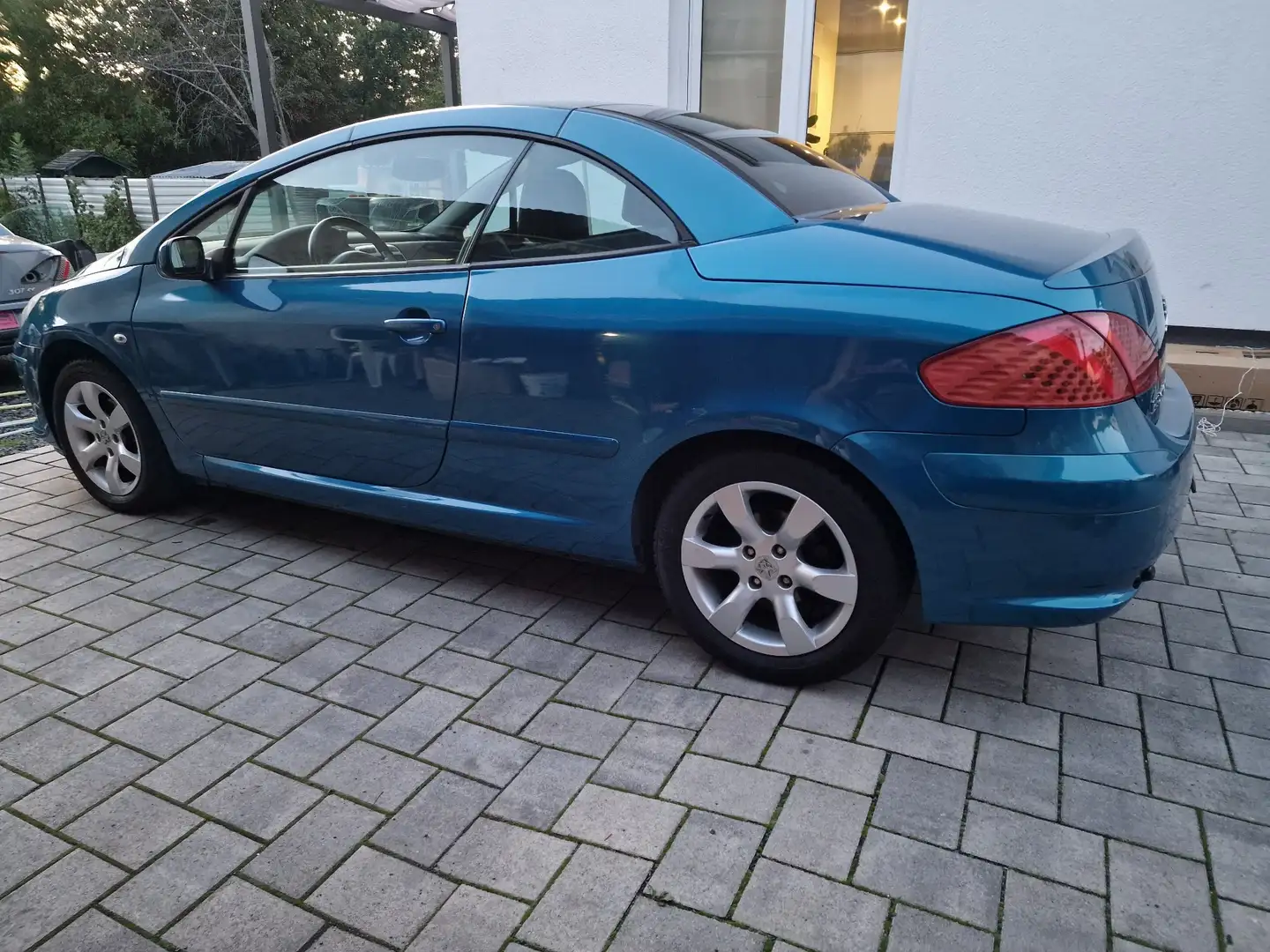 Peugeot 307 CC 110 JBL Blau - 2