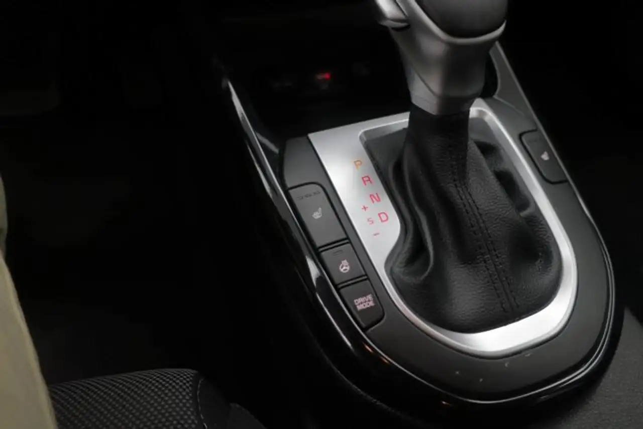 Kia Forte снимка Kia Forte