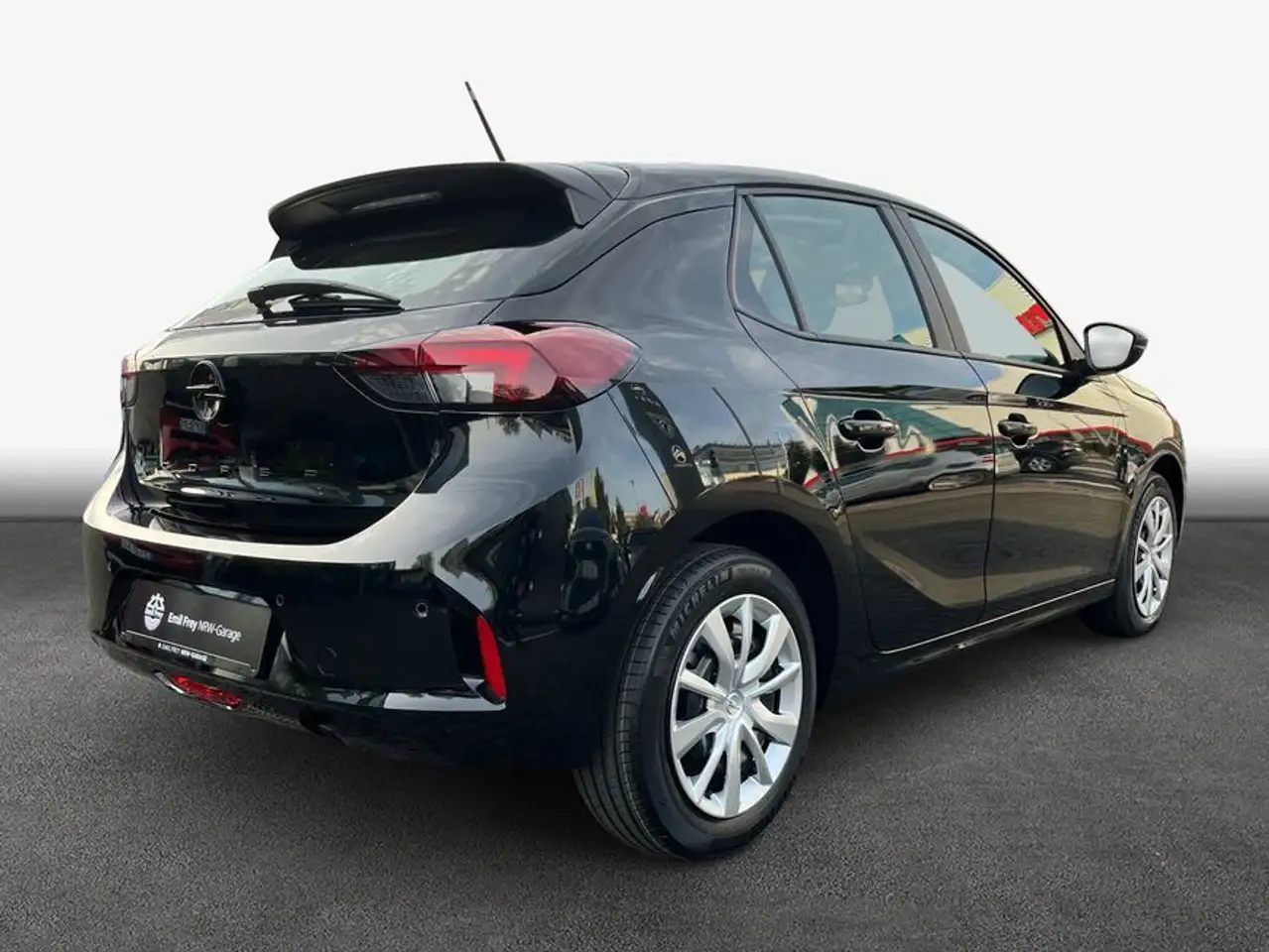 Opel Corsa 1.2 Direct Injection Turbo 100 Edition 2