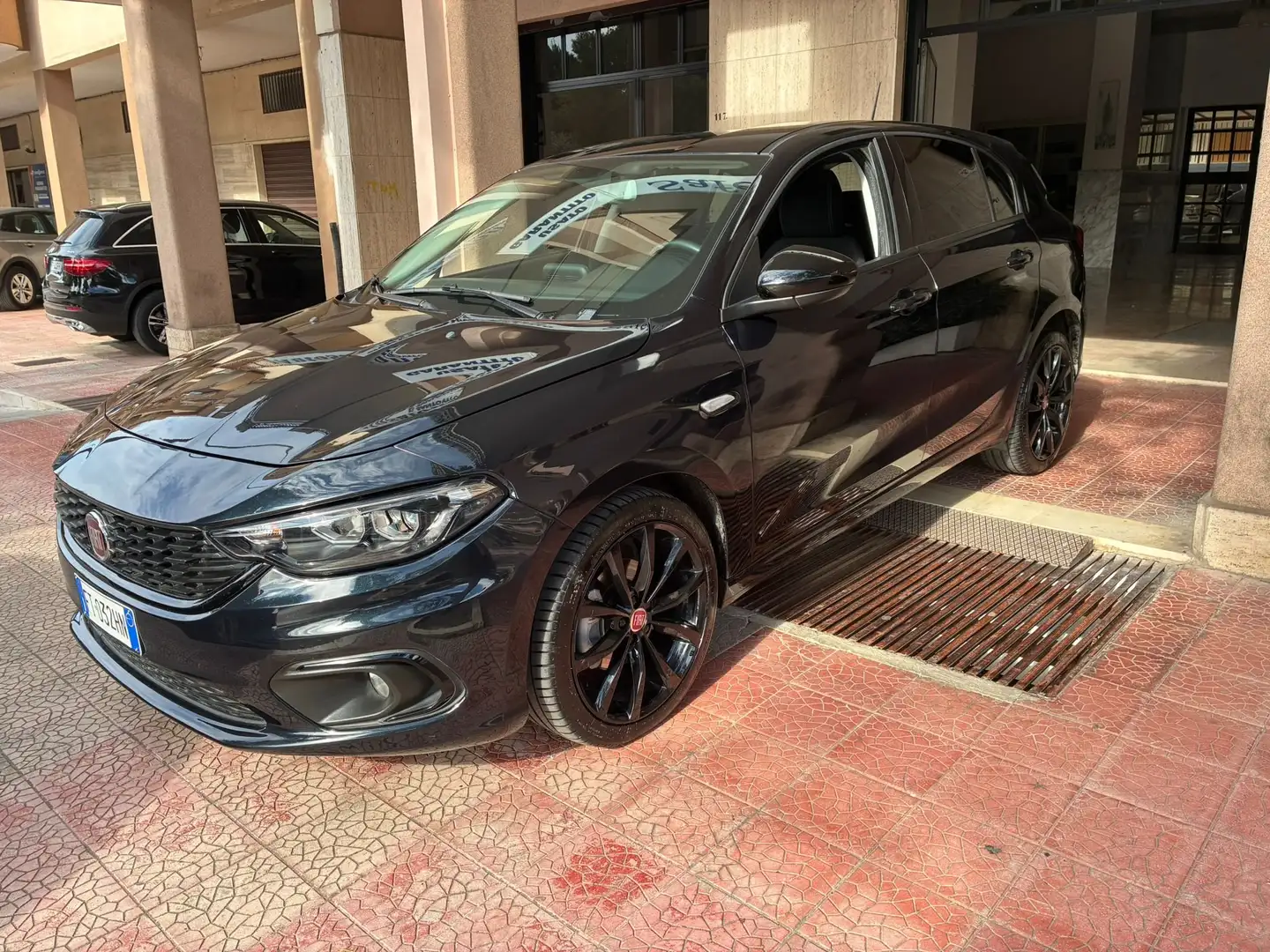 Fiat Tipo Tipo 5p 1.6 mjt Lounge s Noir - 2