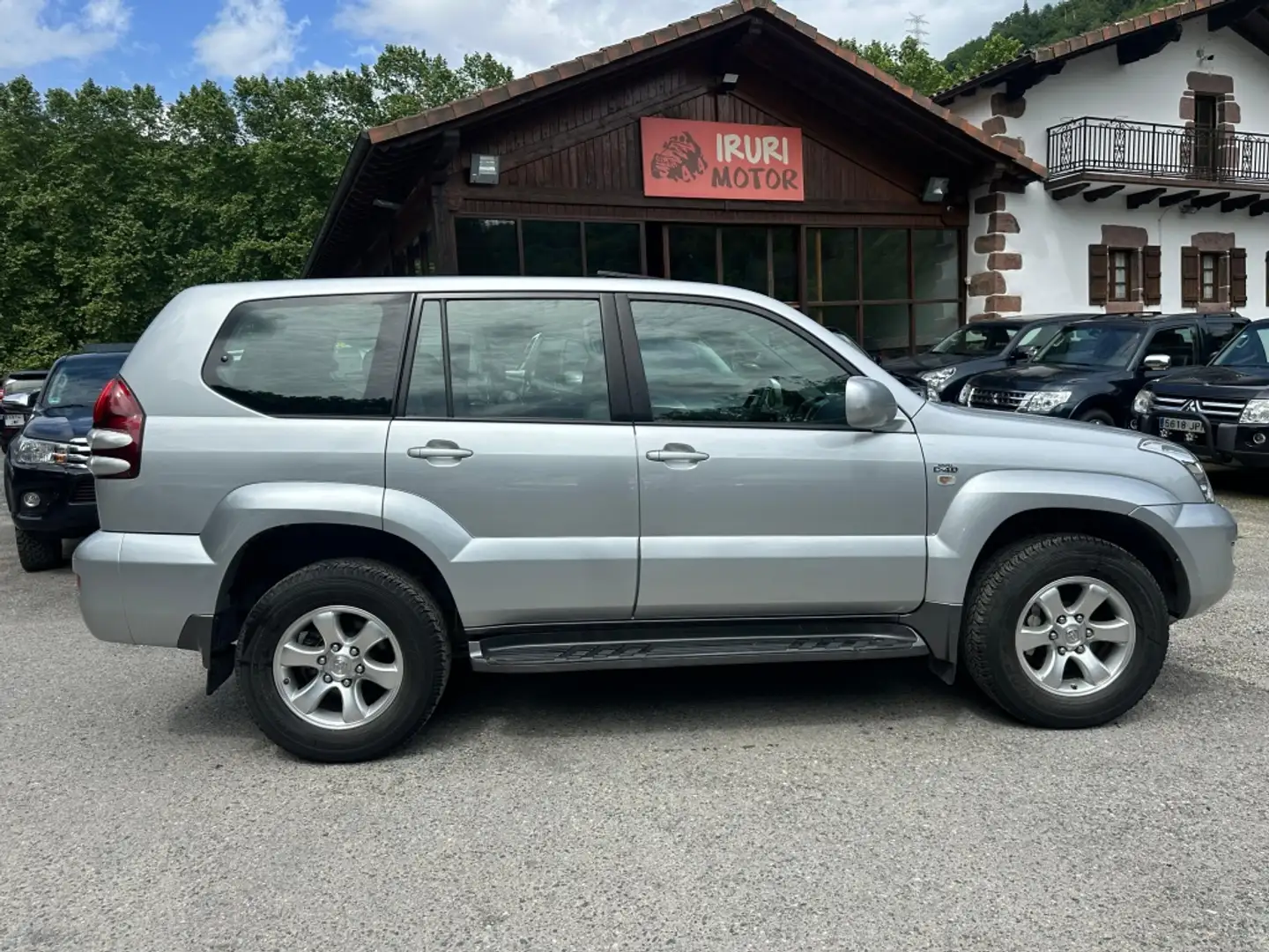 Toyota Land Cruiser 3.0D-4D VXL Plateado - 1