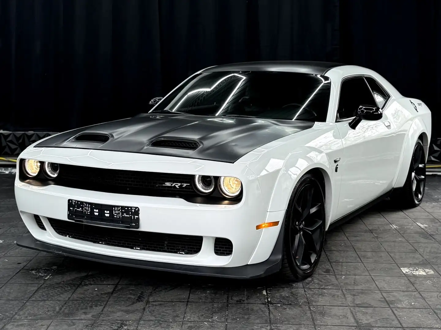 Dodge Challenger SRT 5.7 Weiß - 2