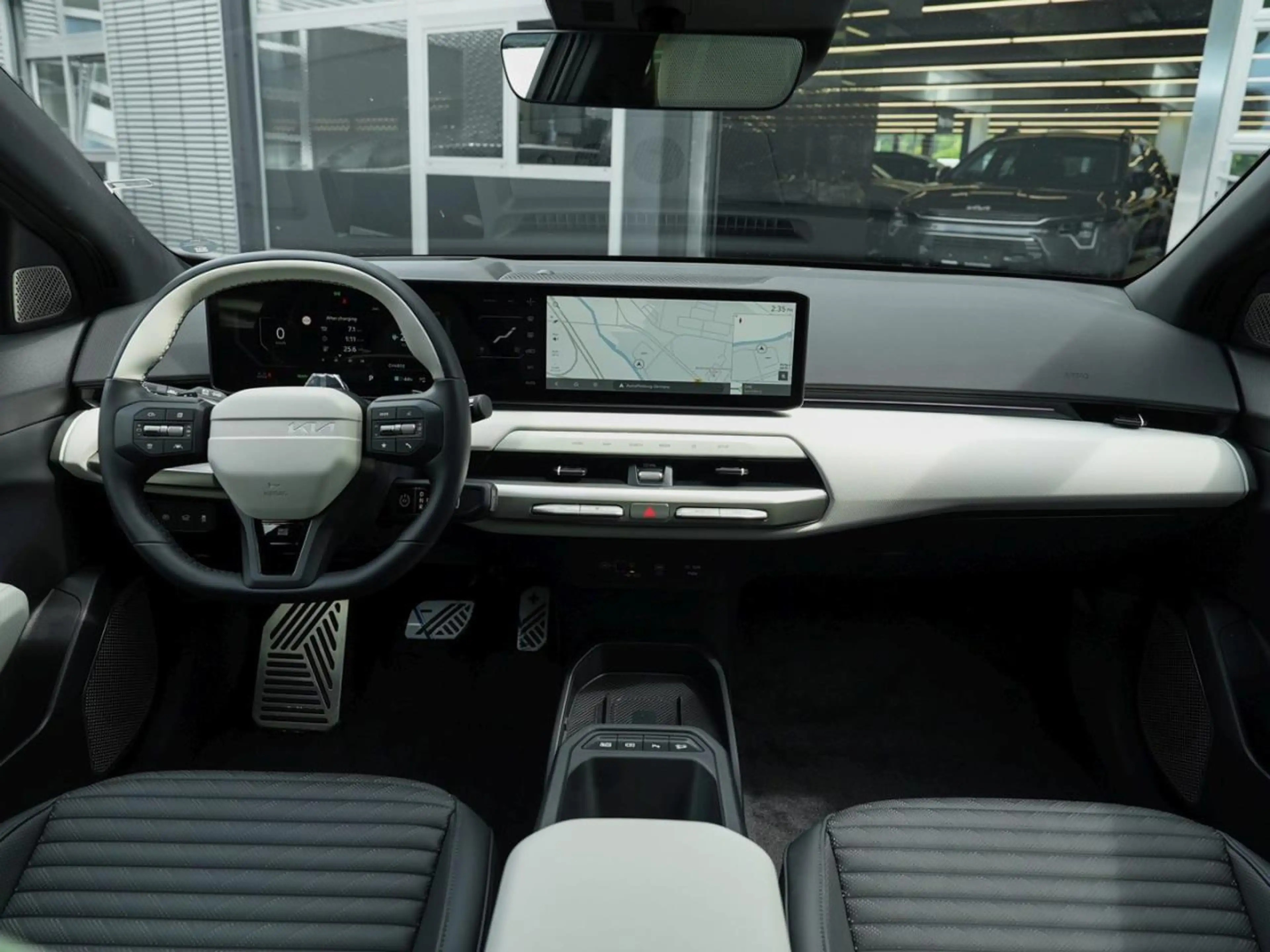 Kia EV4 81,4 kWh GT-Line Glasdach Harman/Kardon HUD — photo 12