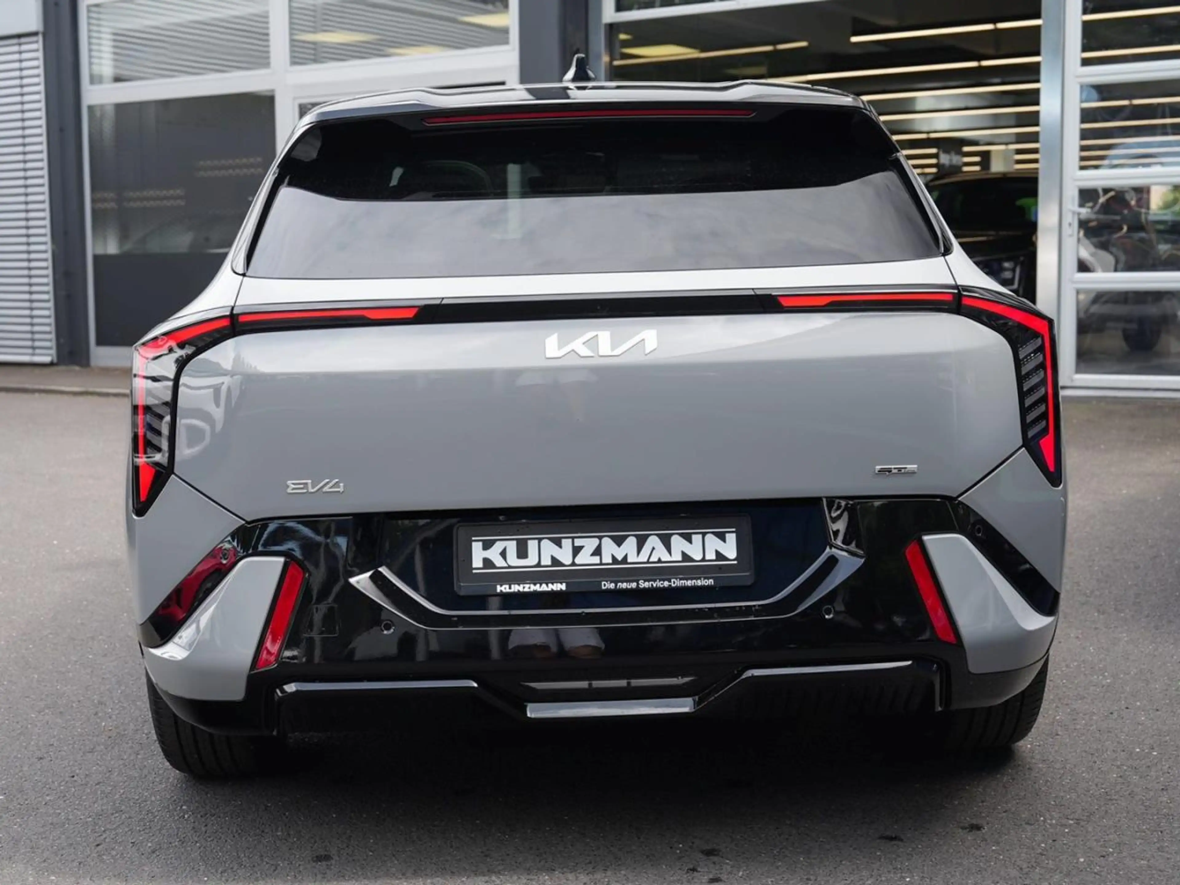 Kia EV4 81,4 kWh GT-Line Glasdach Harman/Kardon HUD — photo 4