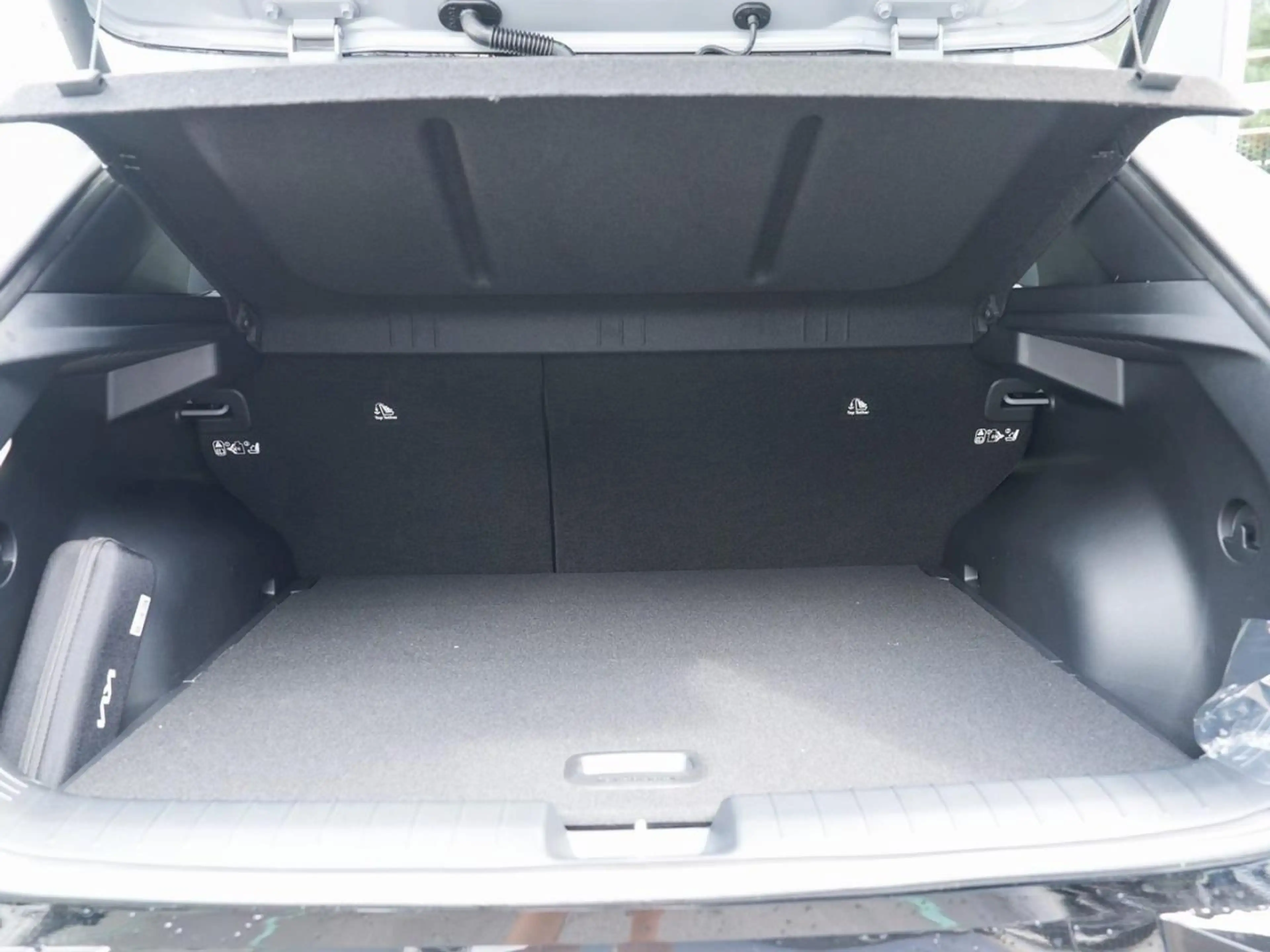 Kia EV4 81,4 kWh GT-Line Glasdach Harman/Kardon HUD — photo 6