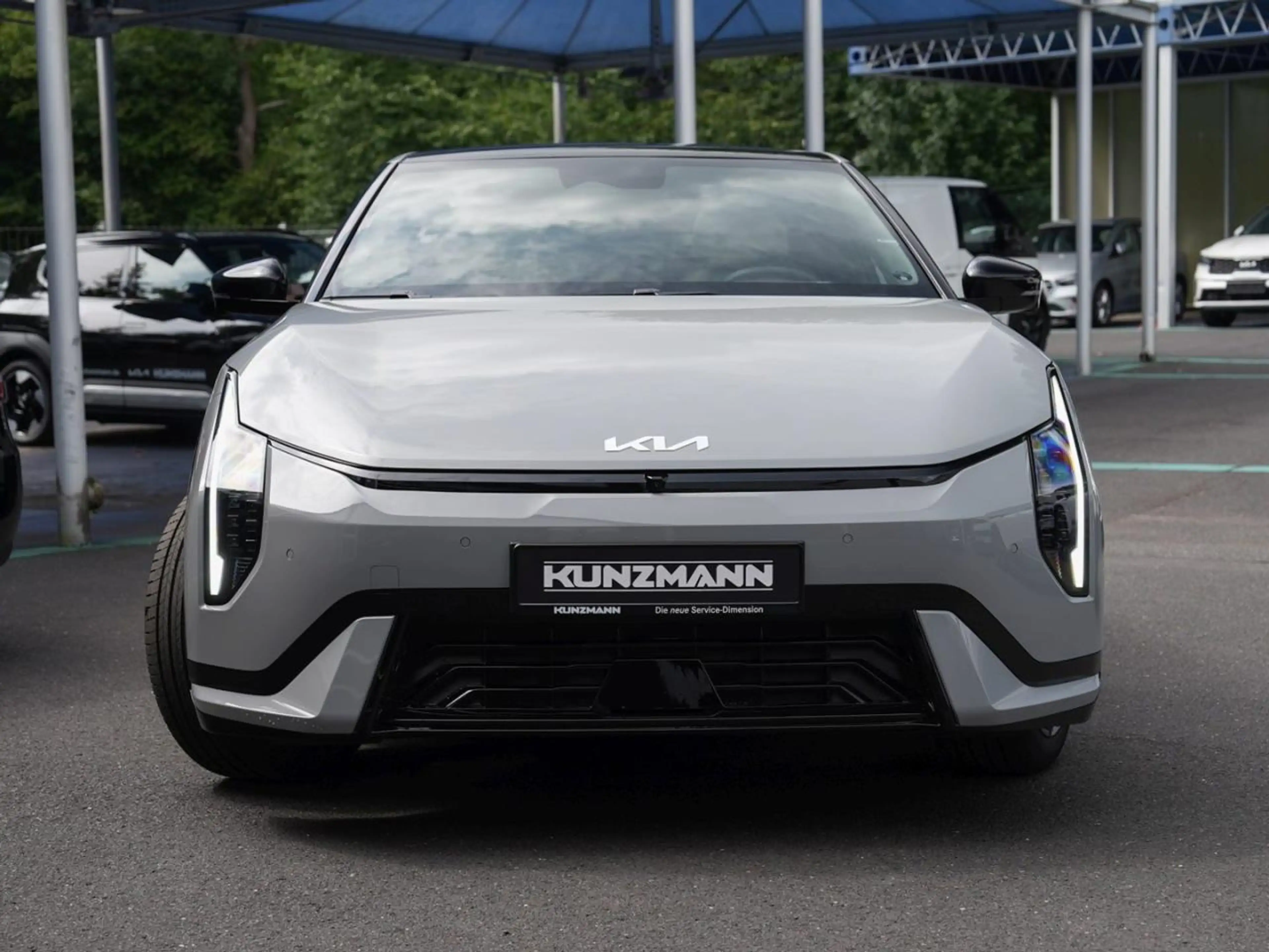 Kia EV4 81,4 kWh GT-Line Glasdach Harman/Kardon HUD — photo 2