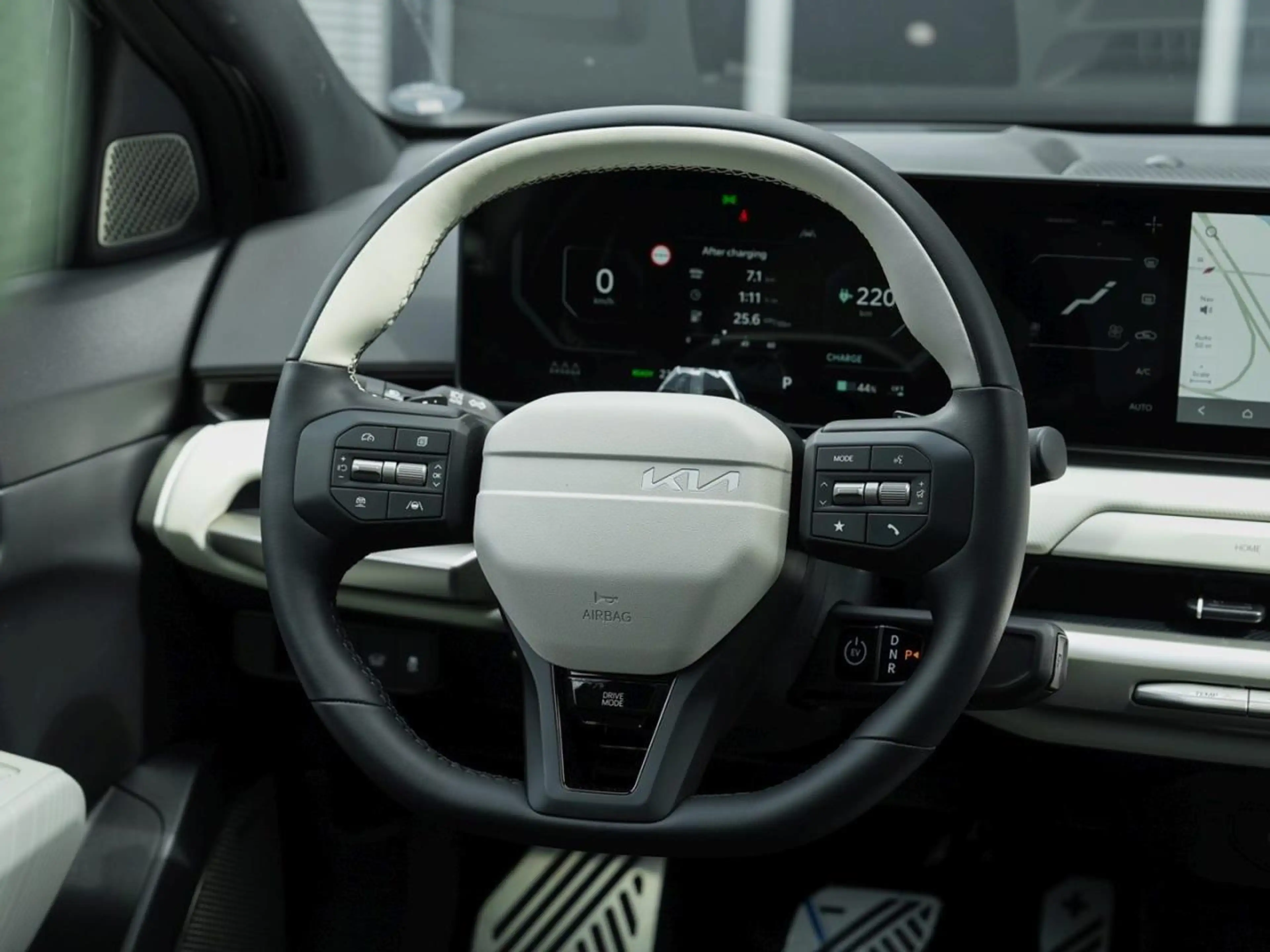 Kia EV4 81,4 kWh GT-Line Glasdach Harman/Kardon HUD — photo 8