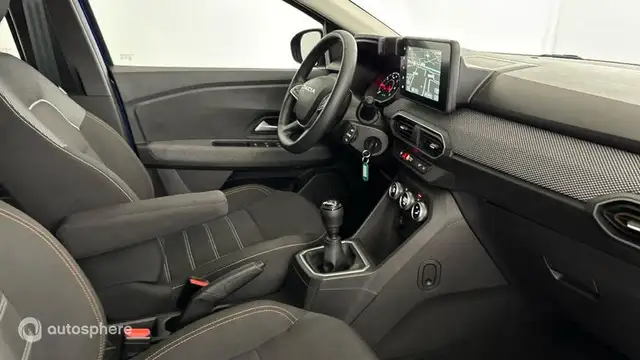 Dacia Sandero view 15