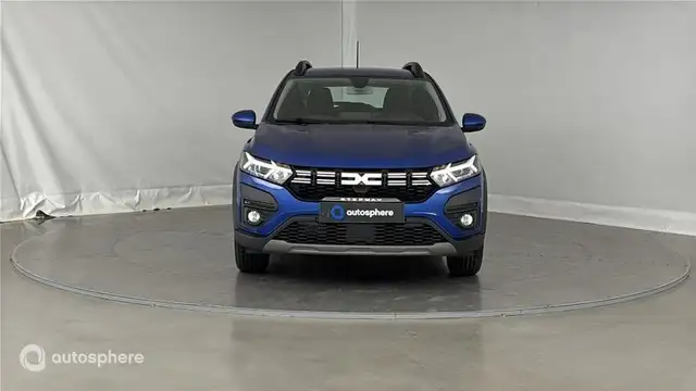 Dacia Sandero view 2