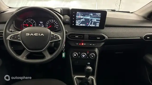 Dacia Sandero view 11