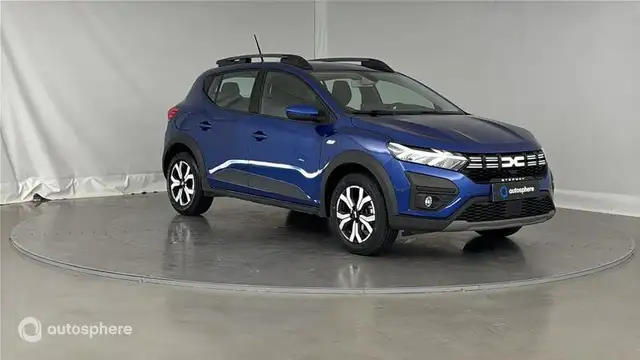 Dacia Sandero view 3